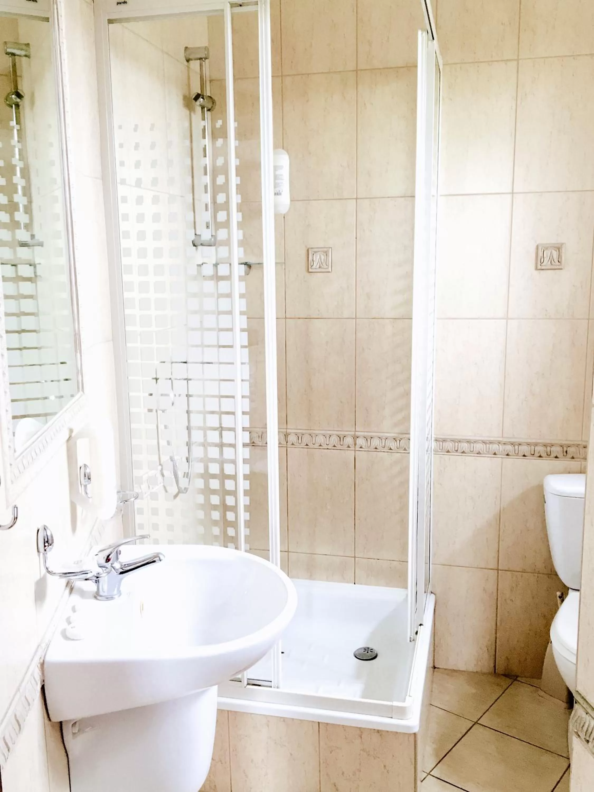 Shower in Oberża Złota Gęś