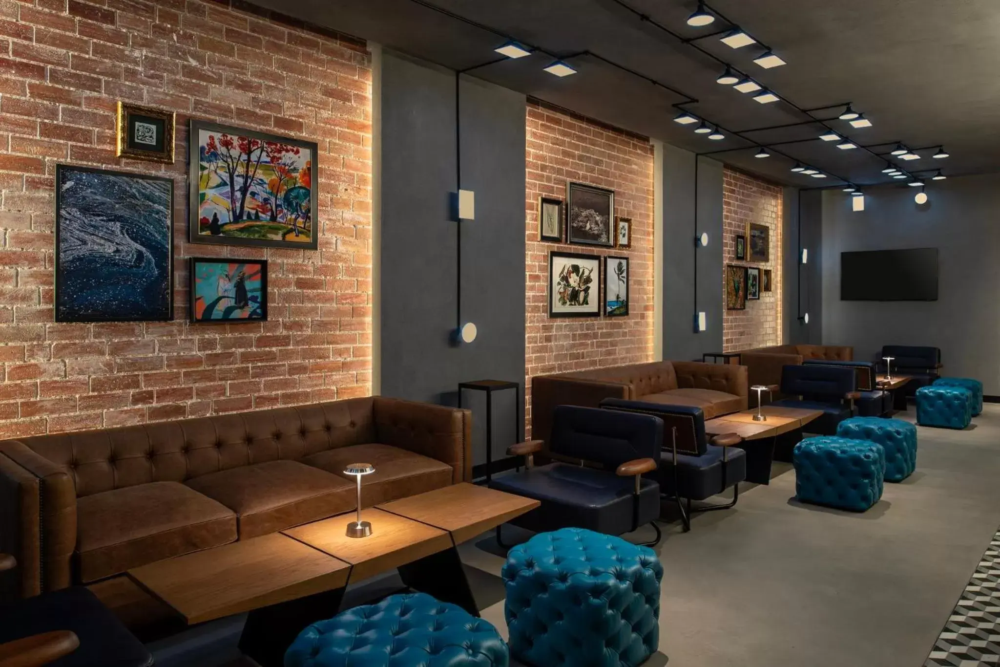 Lounge or bar in Abesq Doha Hotel and Residences, an IHG Hotel Lounge or bar in Abesq Doha Hotel and Residences, an IHG Hotel