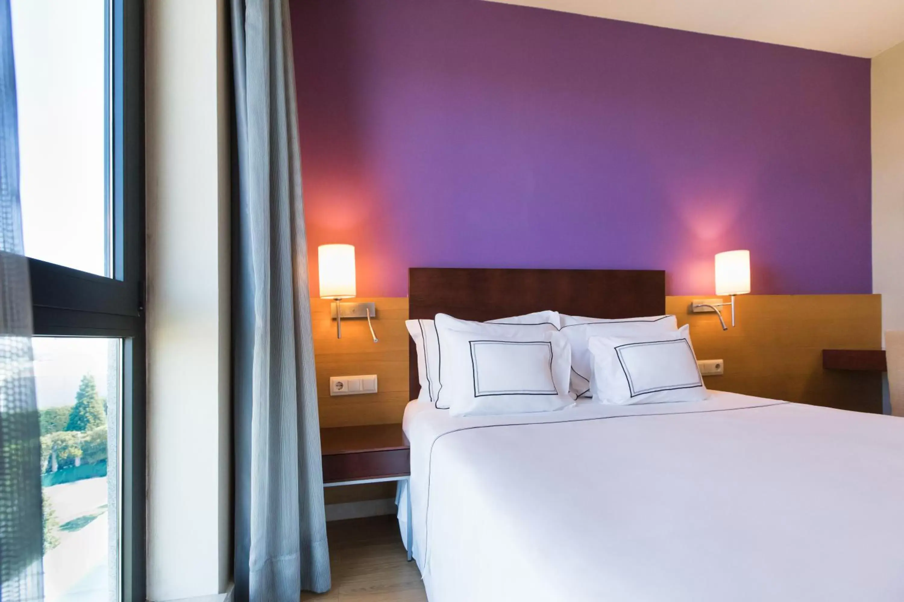 Bedroom, Bed in Hotel Salamanca Montalvo