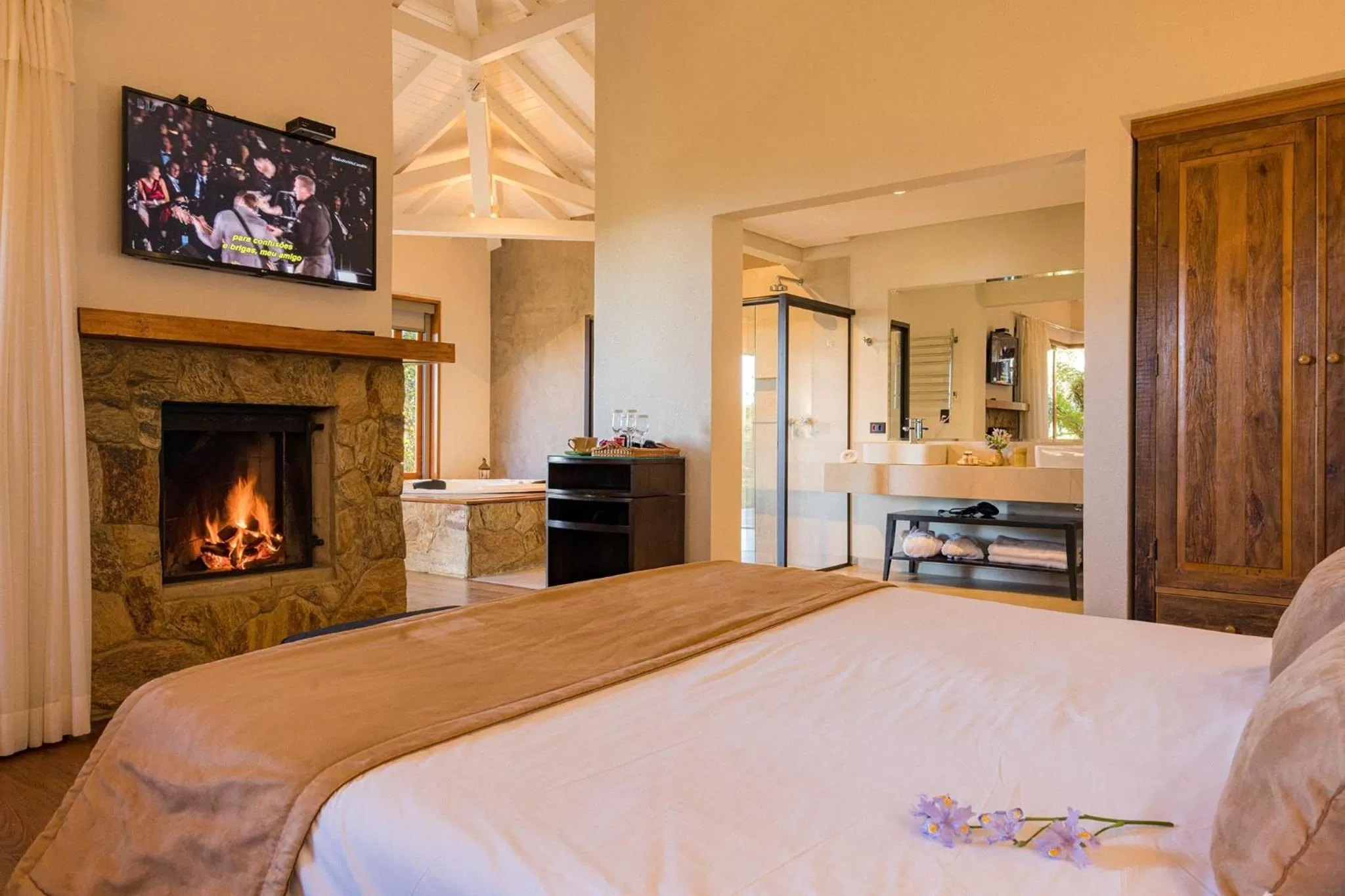 Bed in Kuriuwa Hotel