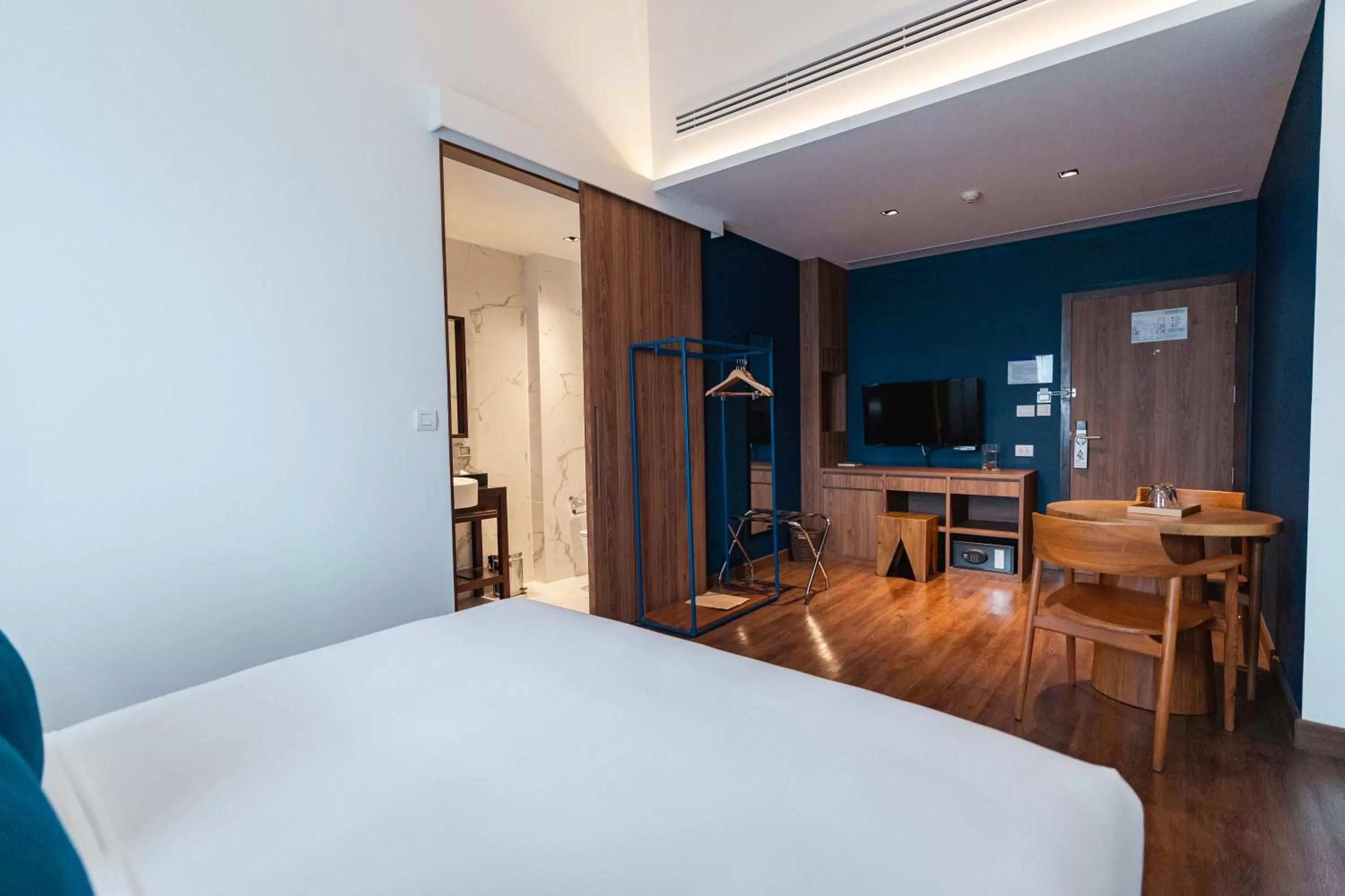 TV and multimedia, Bed in QUU HOTEL Chiang Mai