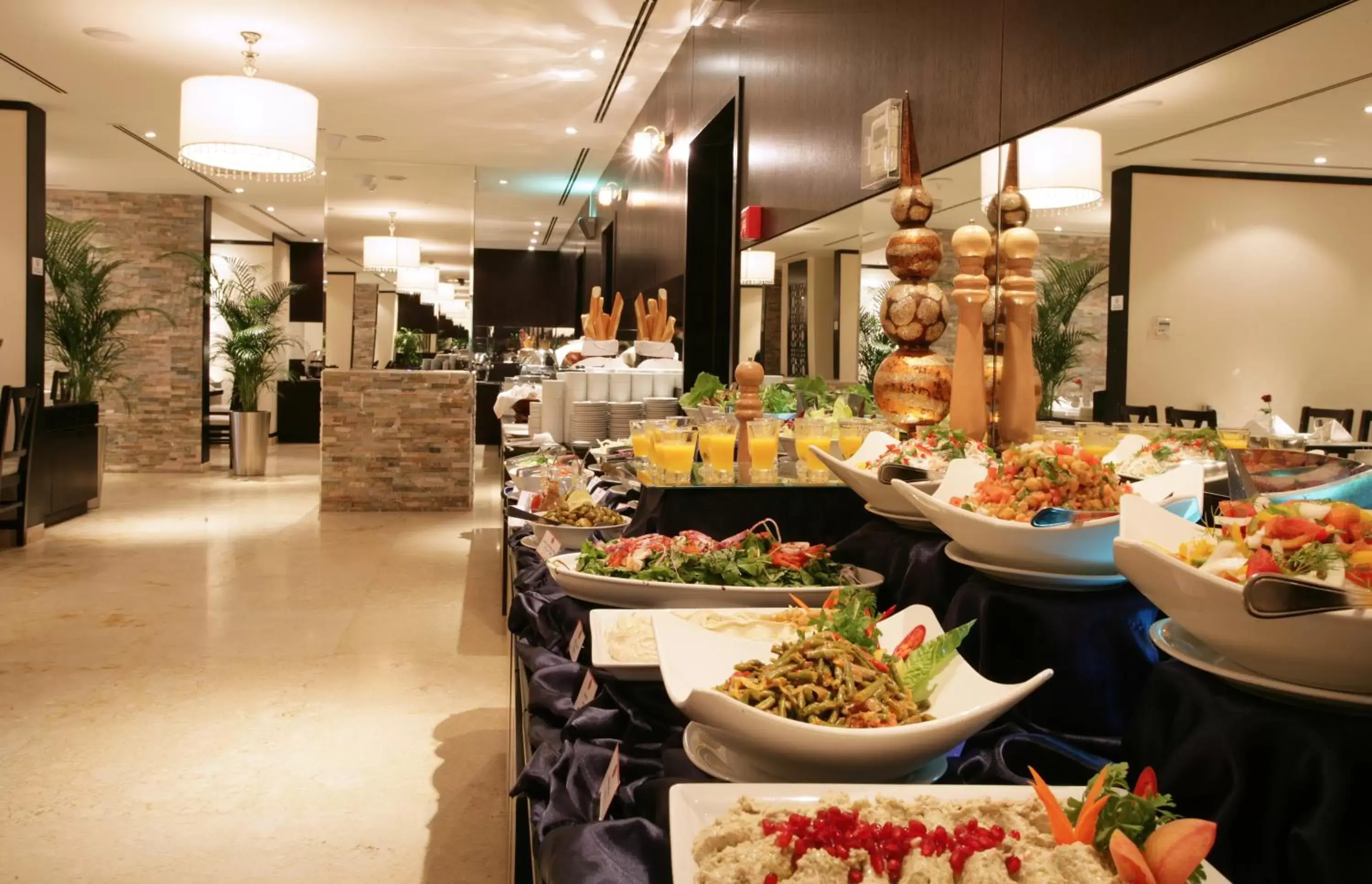 Restaurant/places to eat in Ramada Hotel & Suites by Wyndham Ajman