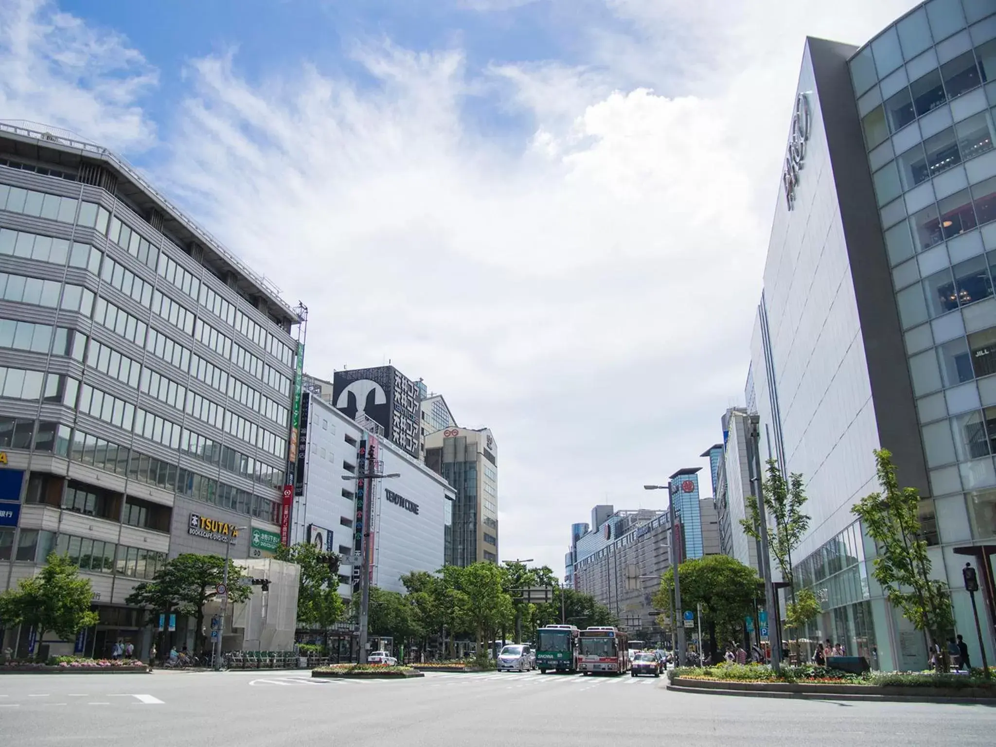 Nearby landmark, Neighborhood in Hotel WBF Grande Hakata