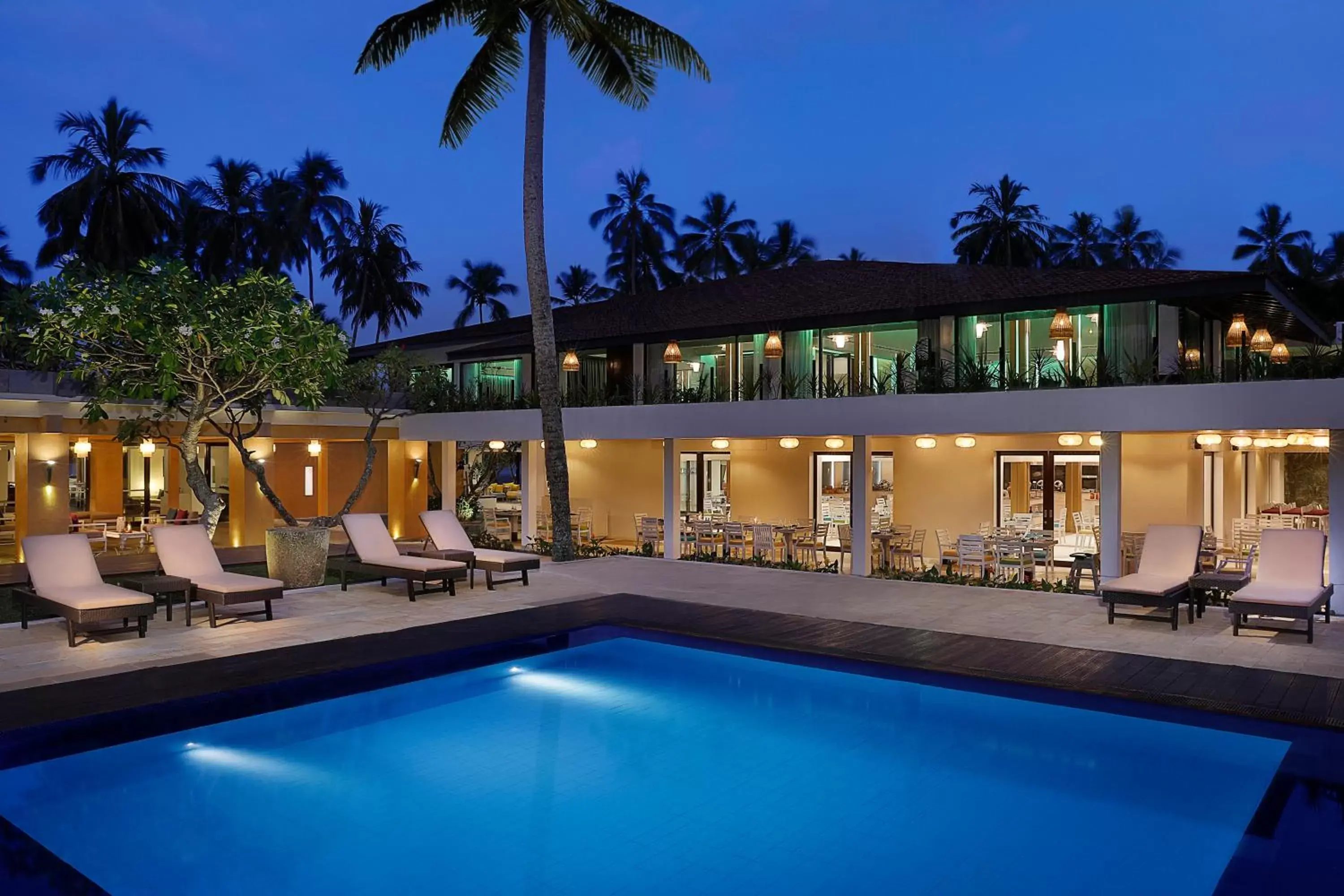 Swimming Pool in Avani Kalutara Resort