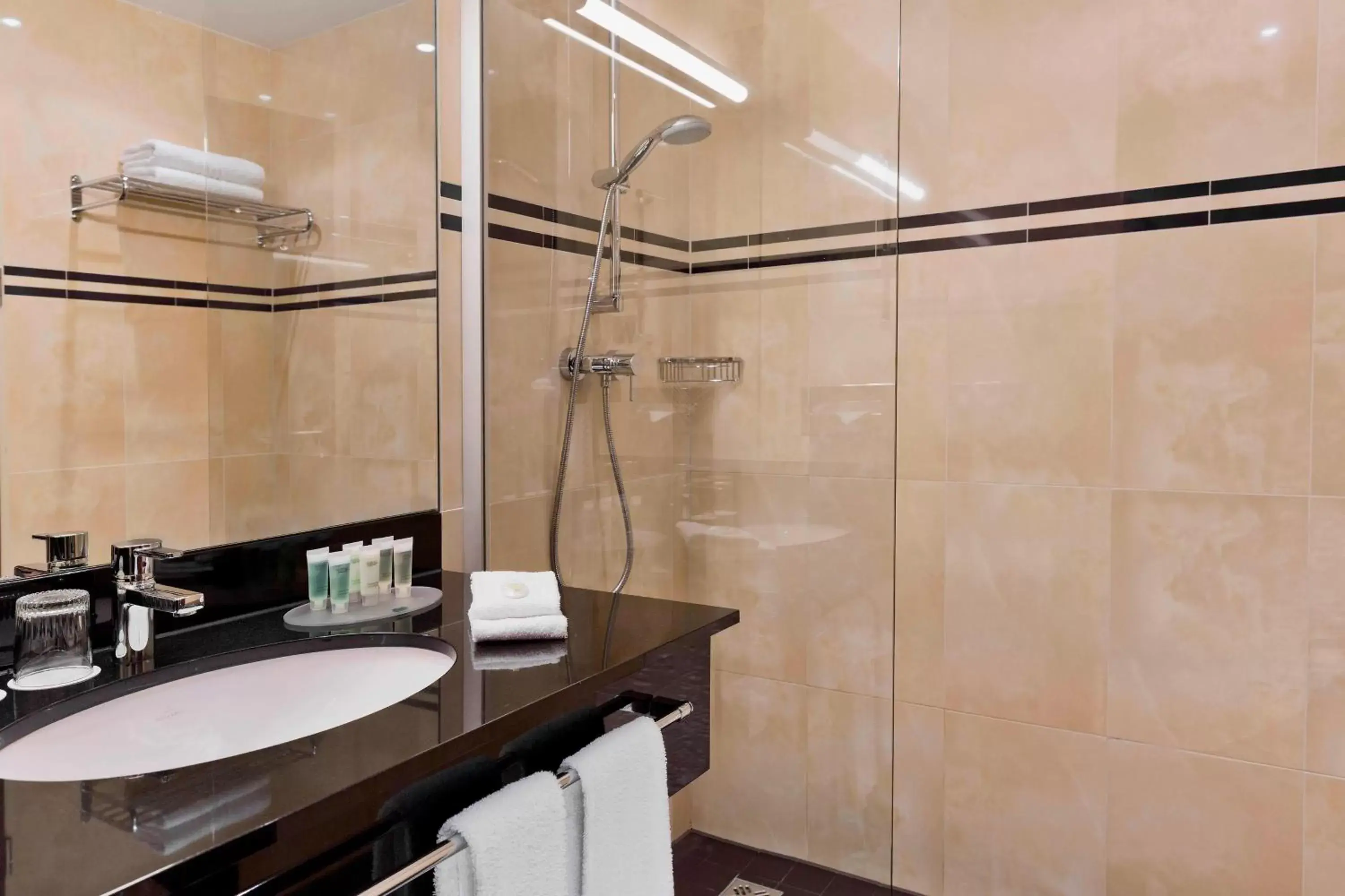 Bathroom in Courtyard by Marriott Vienna Prater/Messe