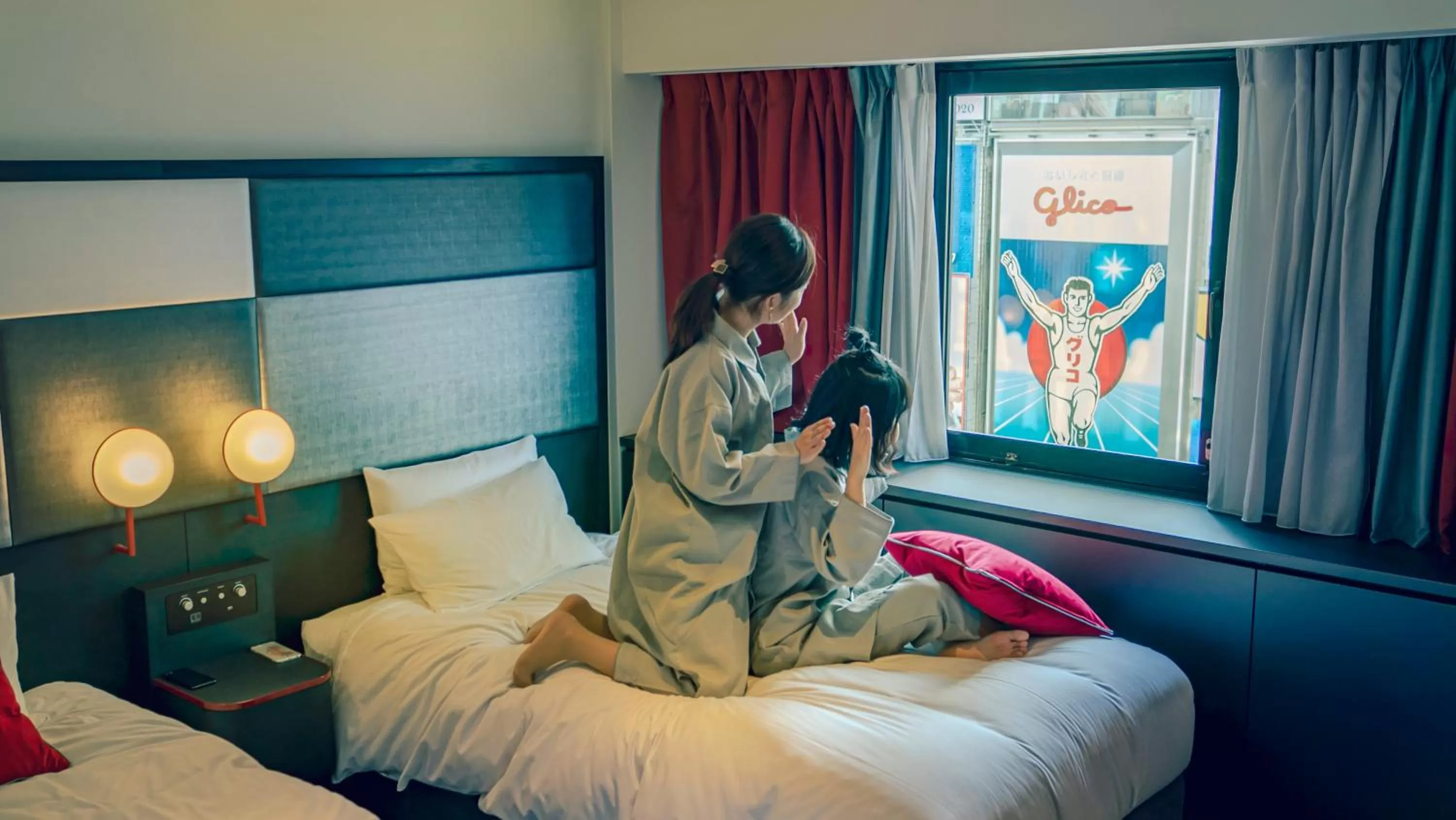 Photo of the whole room, Bed in Cross Hotel Osaka