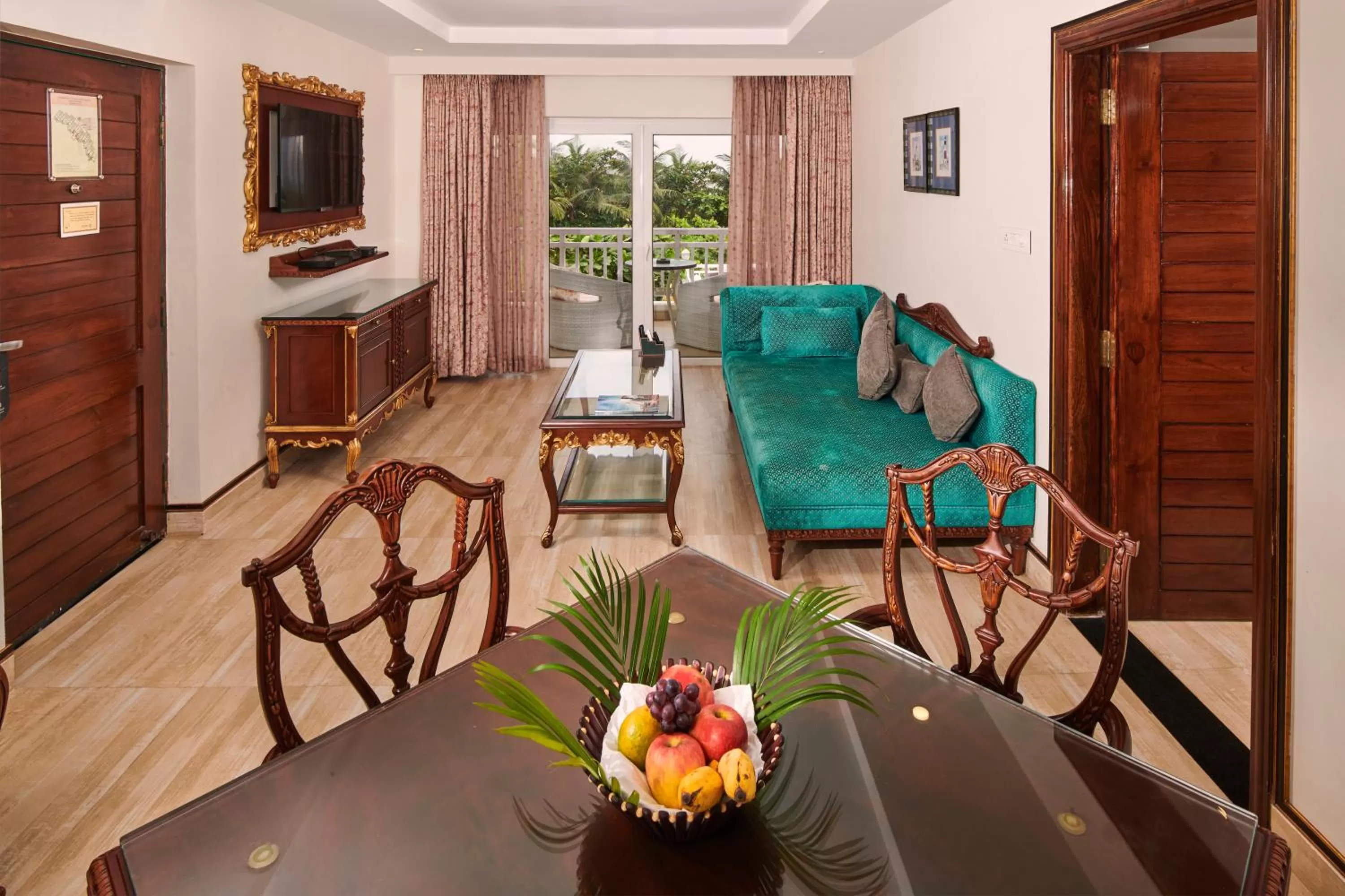 Living room in Mayfair Heritage