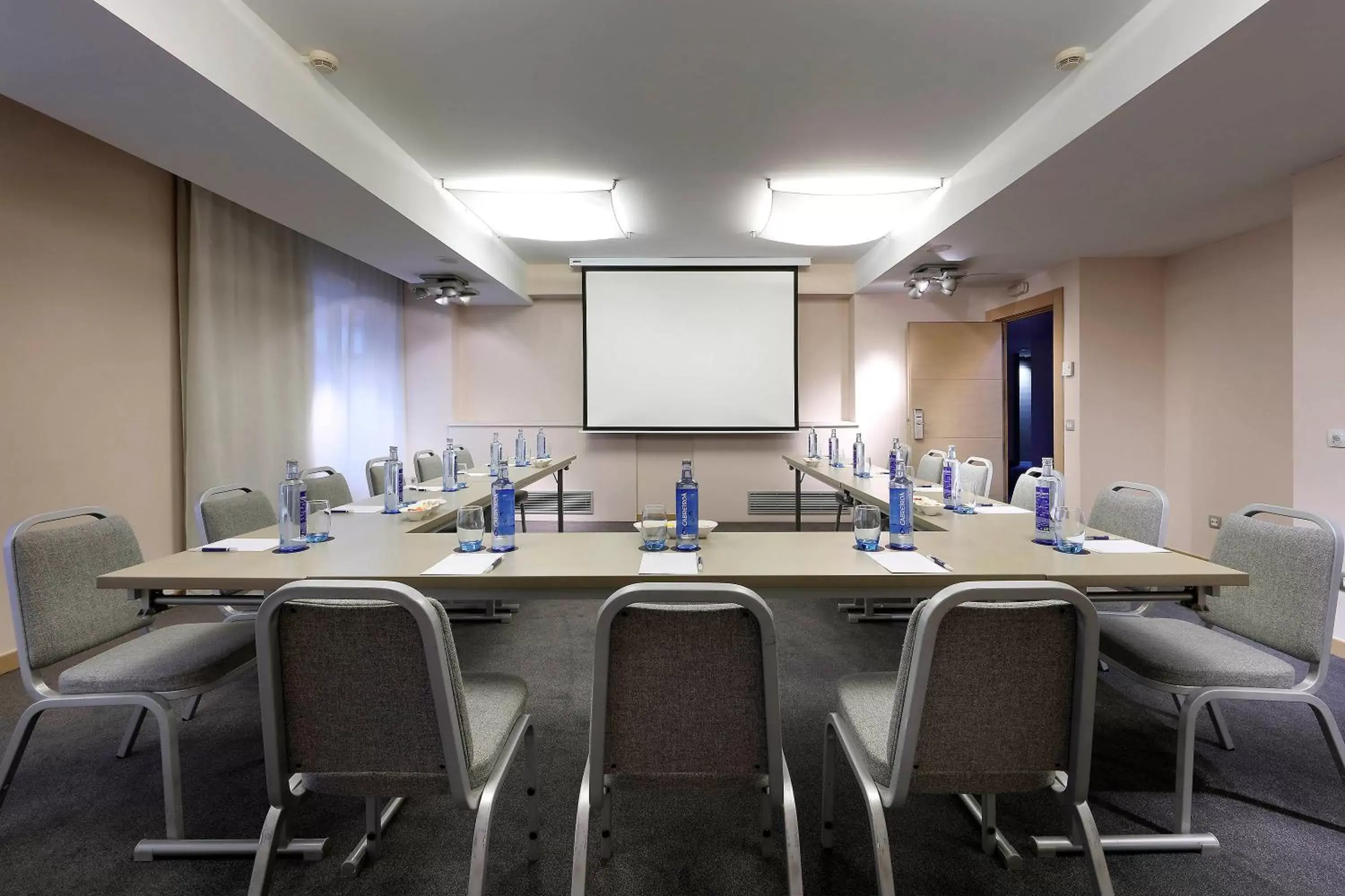 Meeting/conference room in Hesperia Bilbao