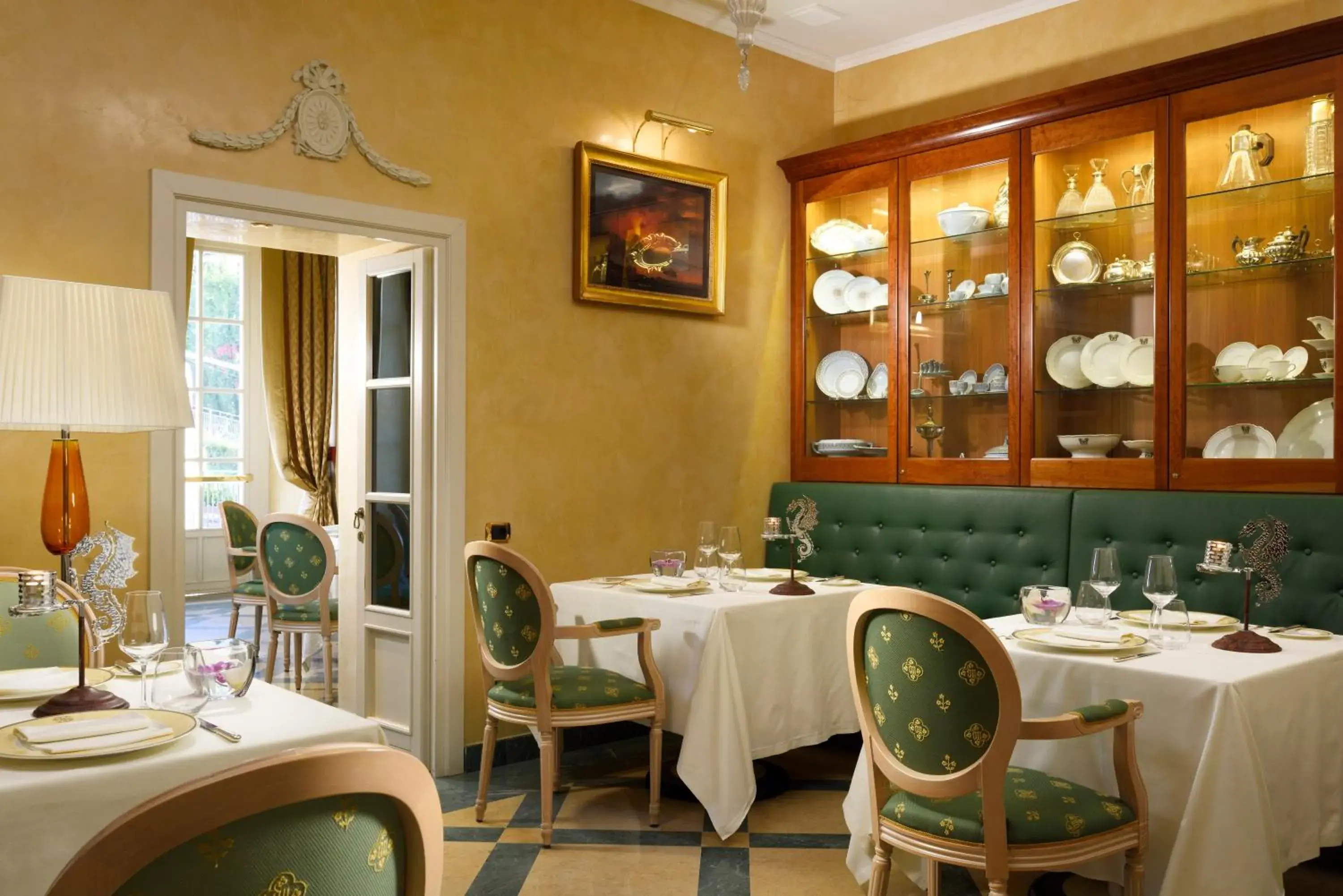 Restaurant/Places to Eat in Castello Dal Pozzo Hotel