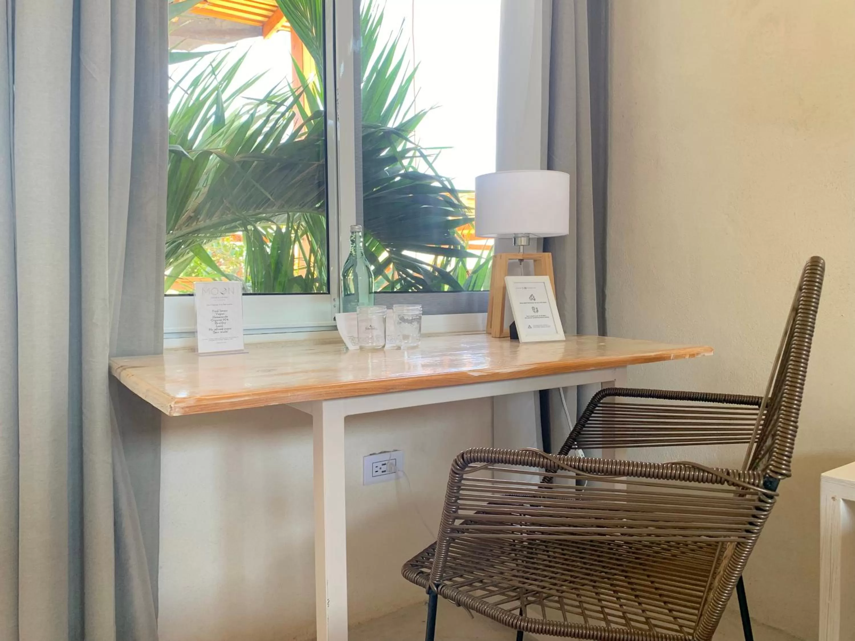 Seating area in Perro Surfero Hotel