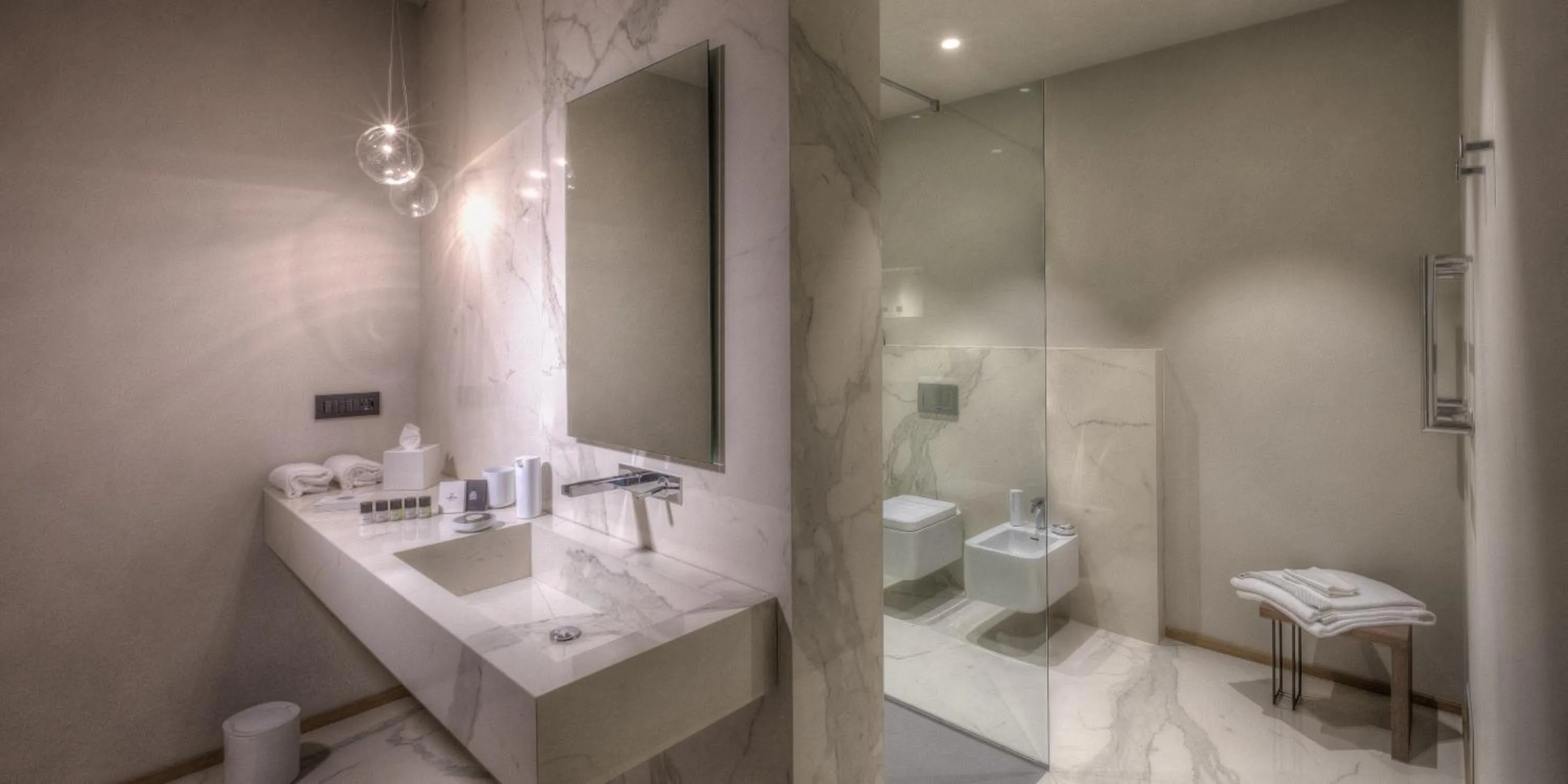 Bathroom in Hotel The Cube