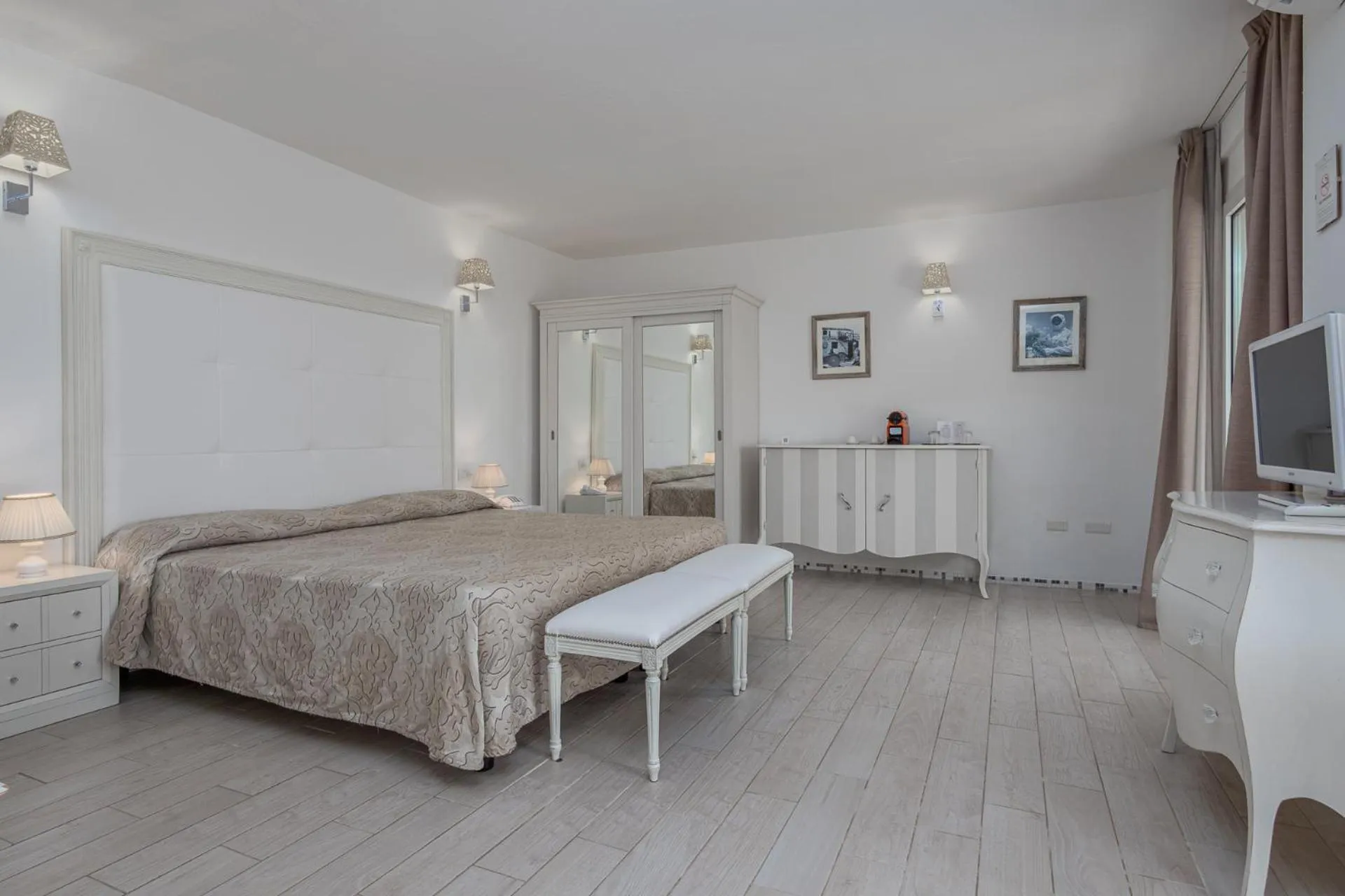 Bedroom, Bed in The Pelican Beach Resort & SPA - Adults Only