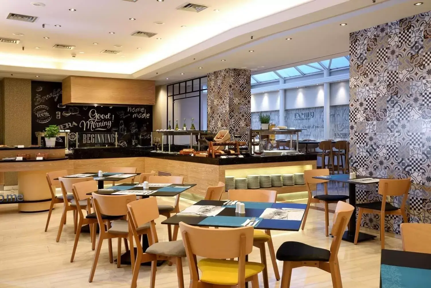 Buffet breakfast, Restaurant/Places to Eat in Poseidon Athens Hotel