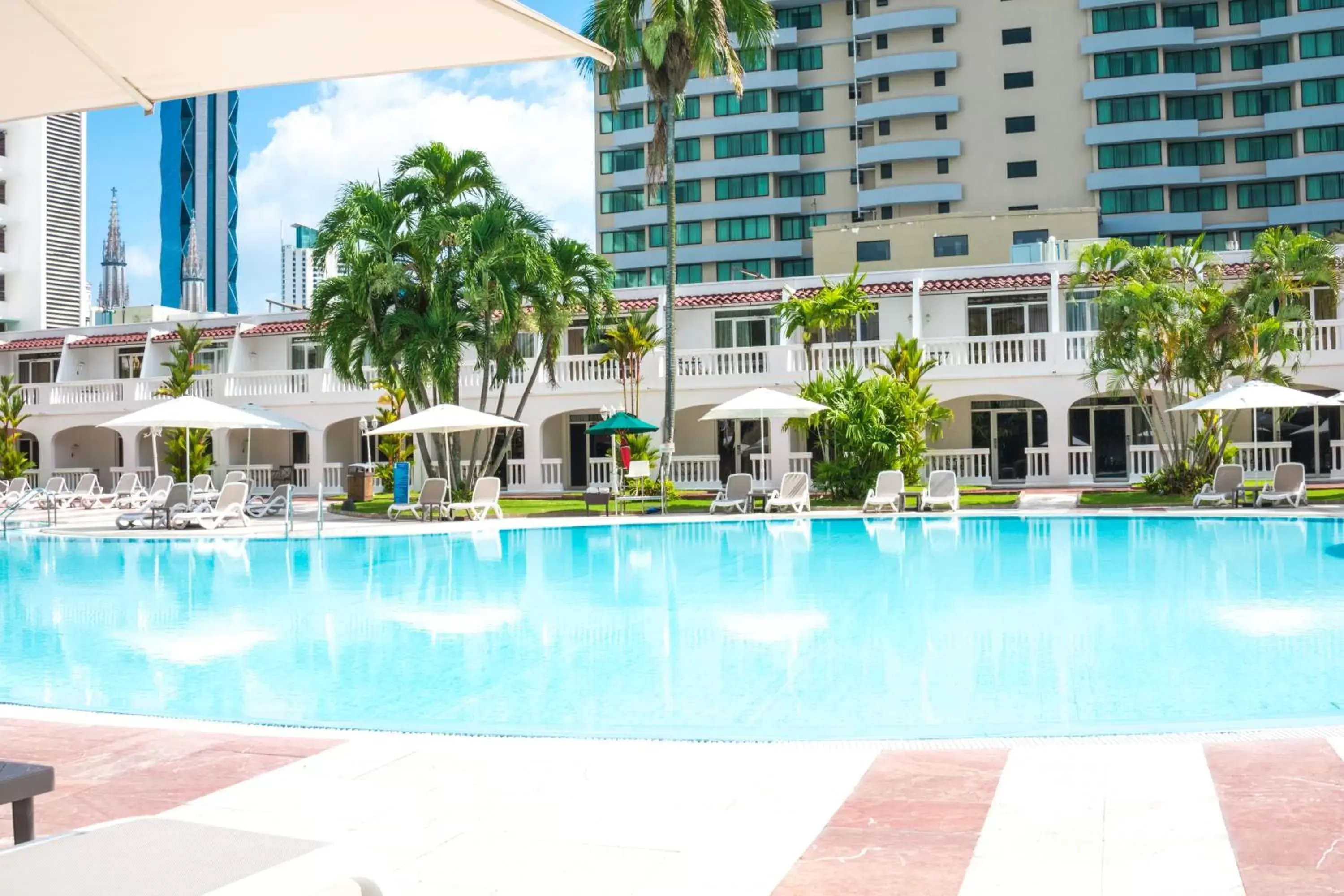 Patio, Swimming Pool in Hotel El Panama by Faranda Grand, a member of Radisson Individuals