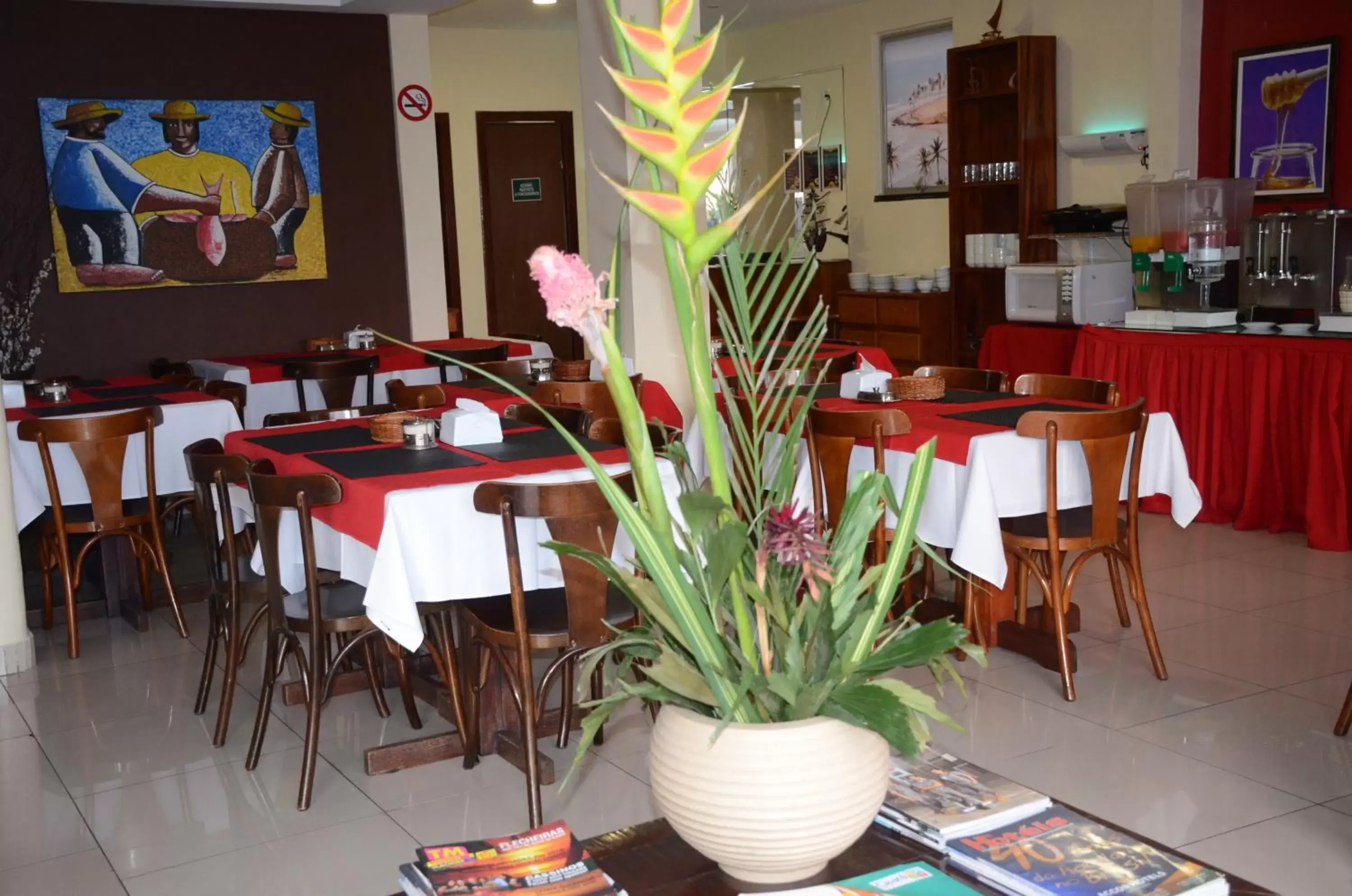 Restaurant/Places to Eat in Ara Mar Praia Hotel