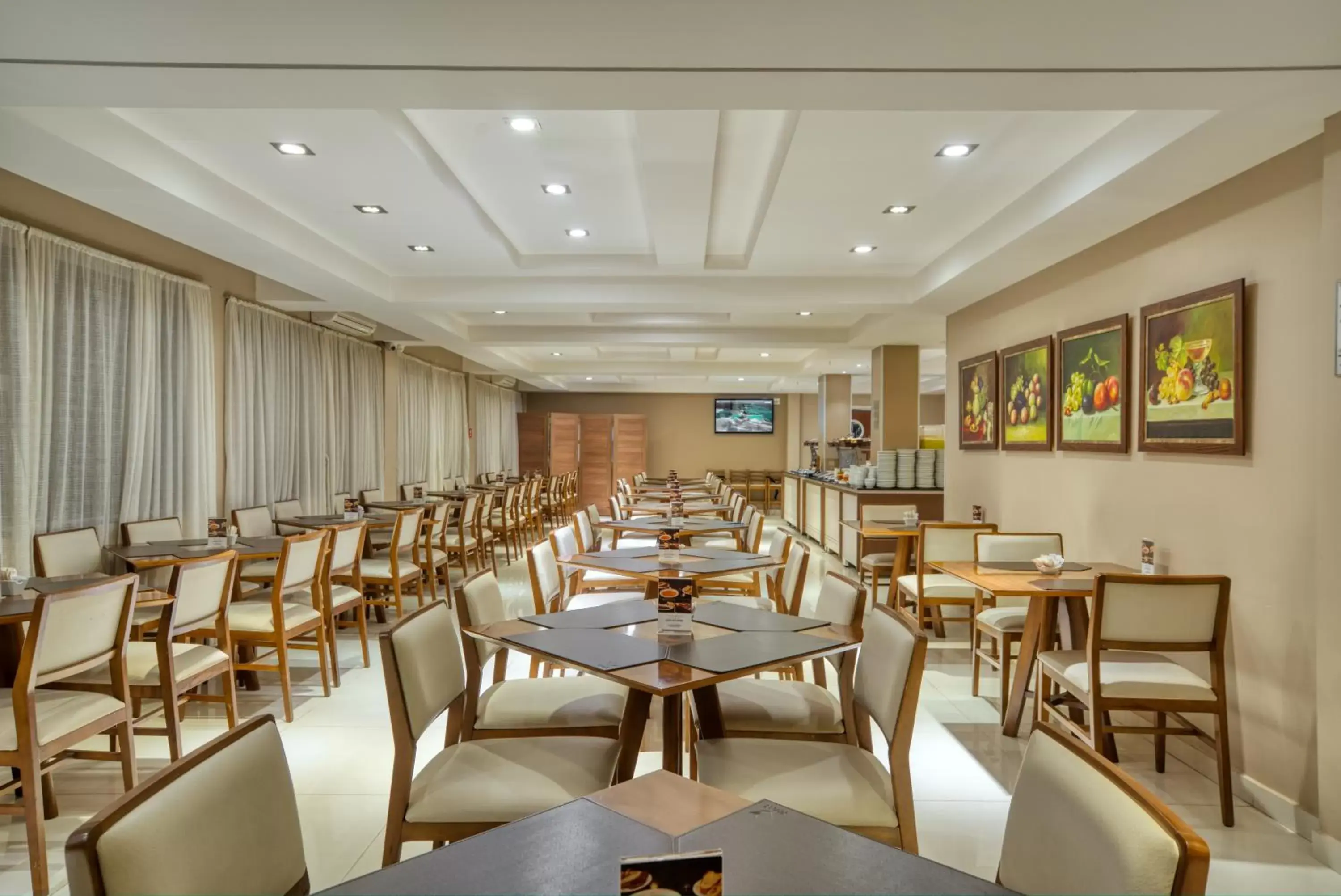 Restaurant/Places to Eat in Viale Tower Hotel