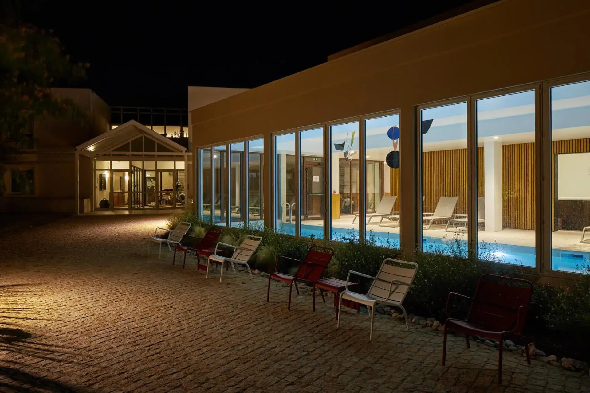 Patio, Property Building in Les Nomades Beaune