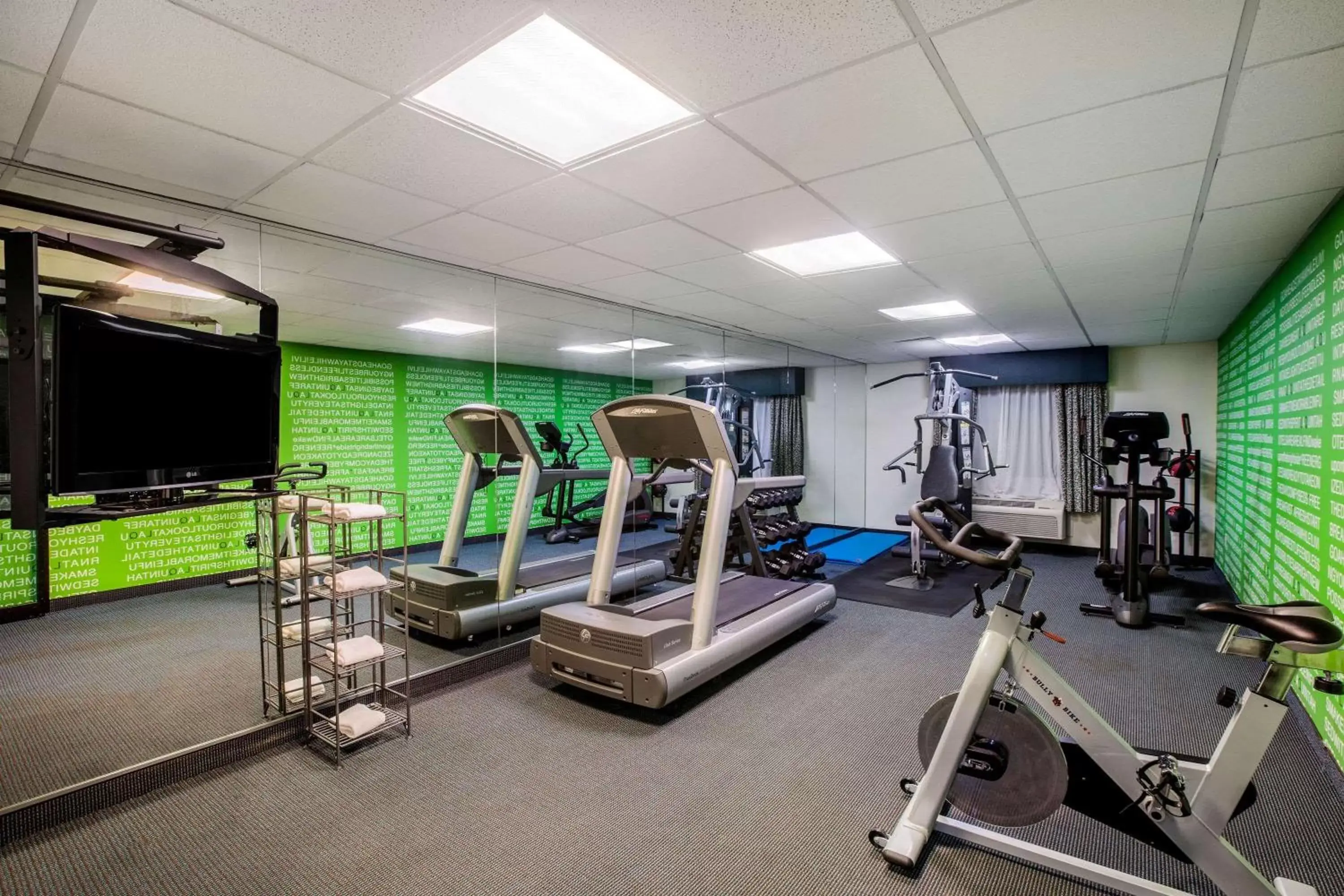 Fitness centre/facilities, Fitness Center/Facilities in La Quinta by Wyndham Pasadena