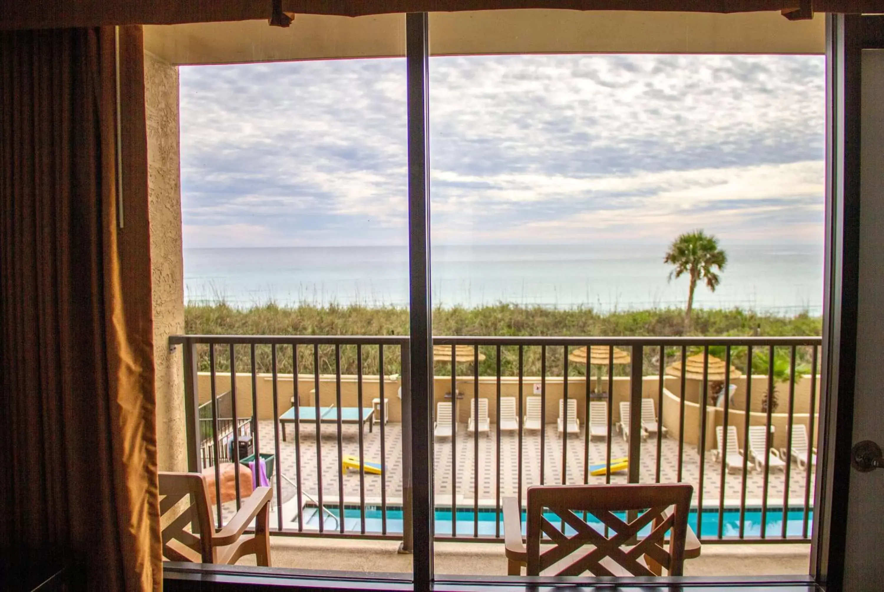 Photo of the whole room in Wyndham Garden Fort Walton Beach Destin