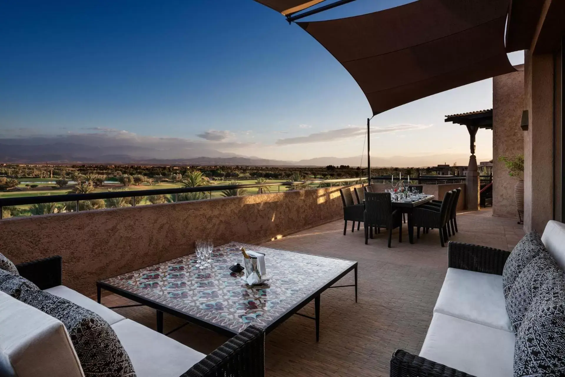 Balcony/Terrace, Restaurant/Places to Eat in Fairmont Royal Palm Marrakech