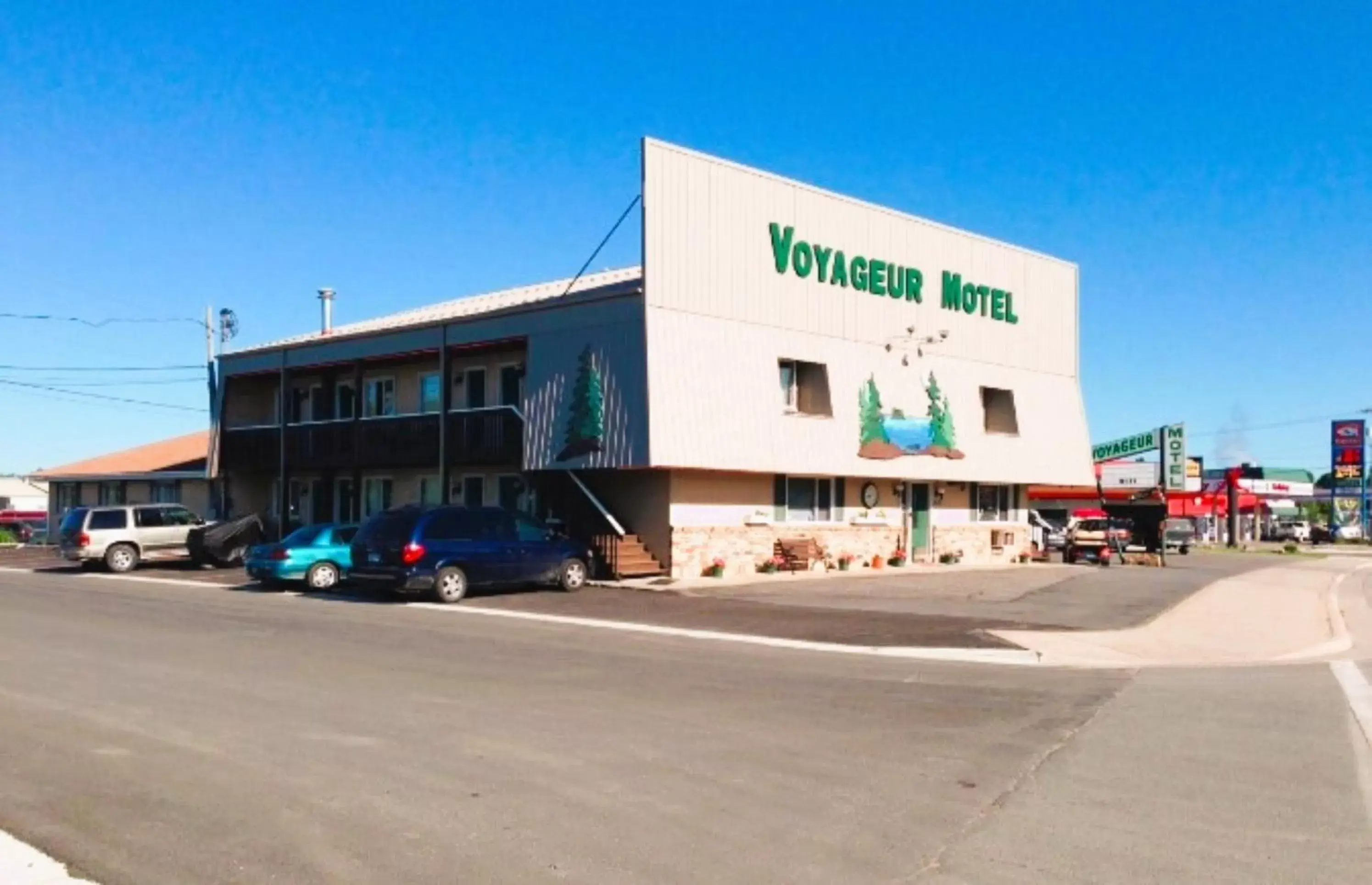 Parking, Property Building in Love Hotels Voyageur by OYO at International Falls MN