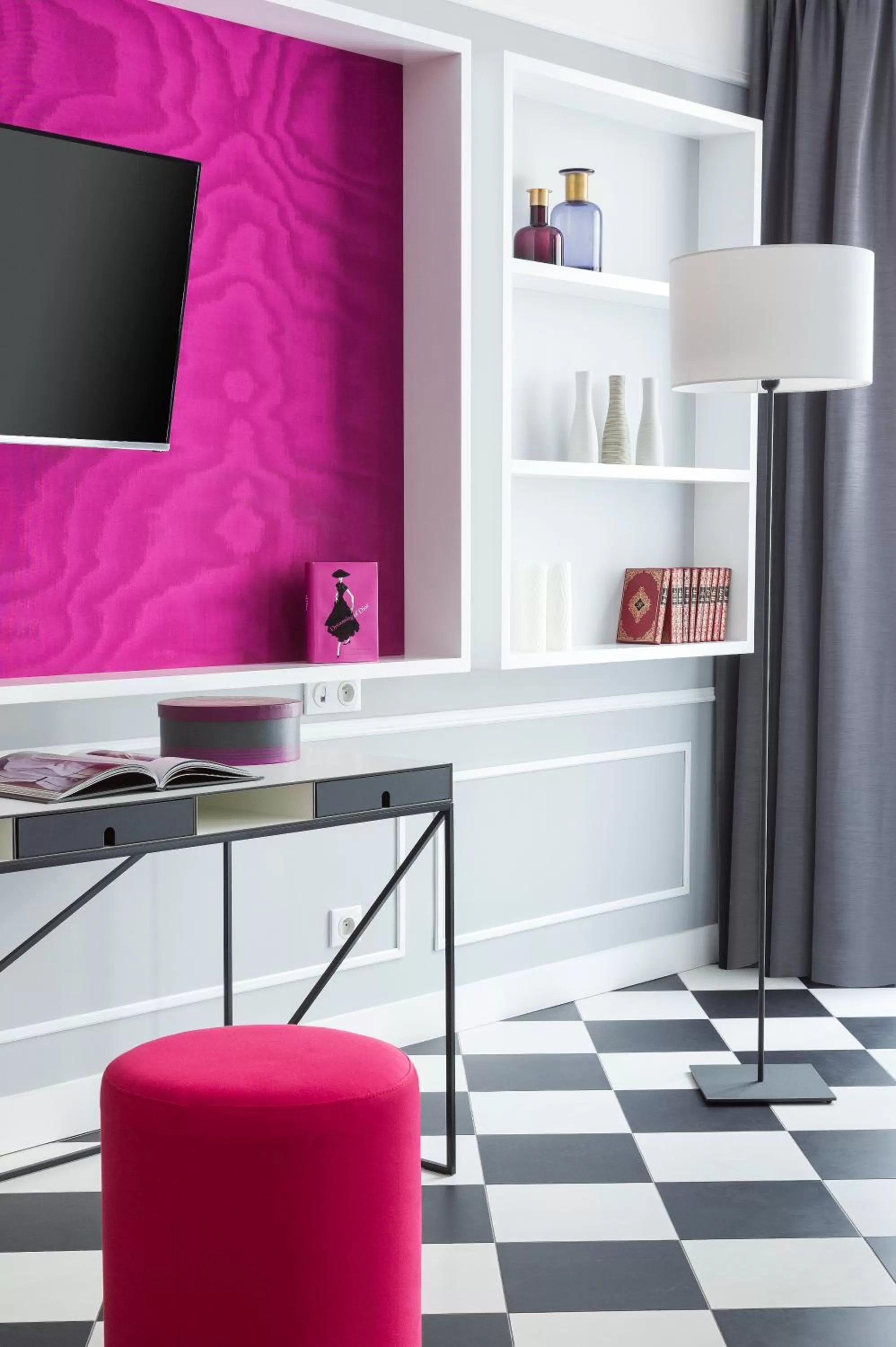 Decorative detail in Citadines Opéra Paris