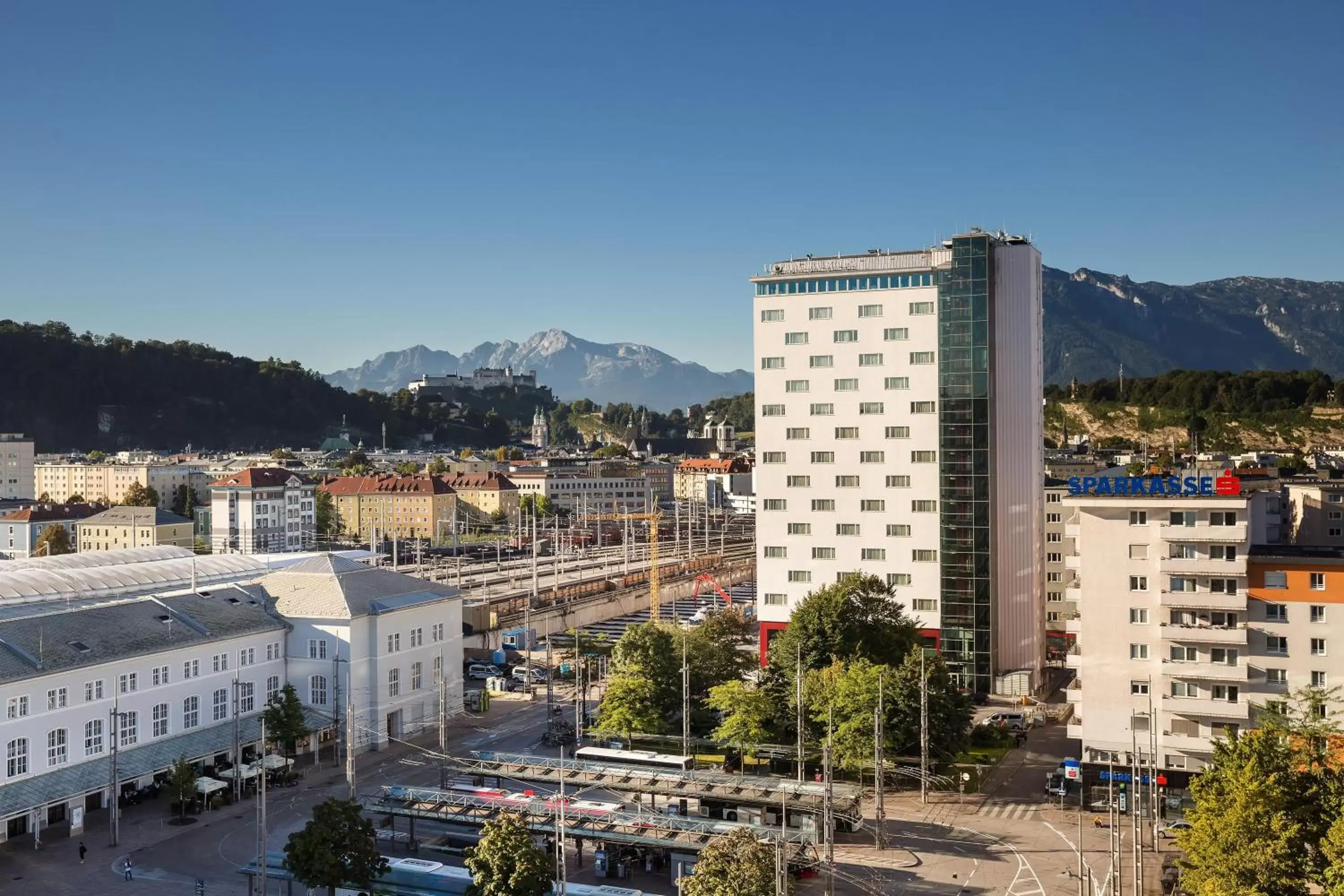 Property building in Austria Trend Hotel Europa Salzburg