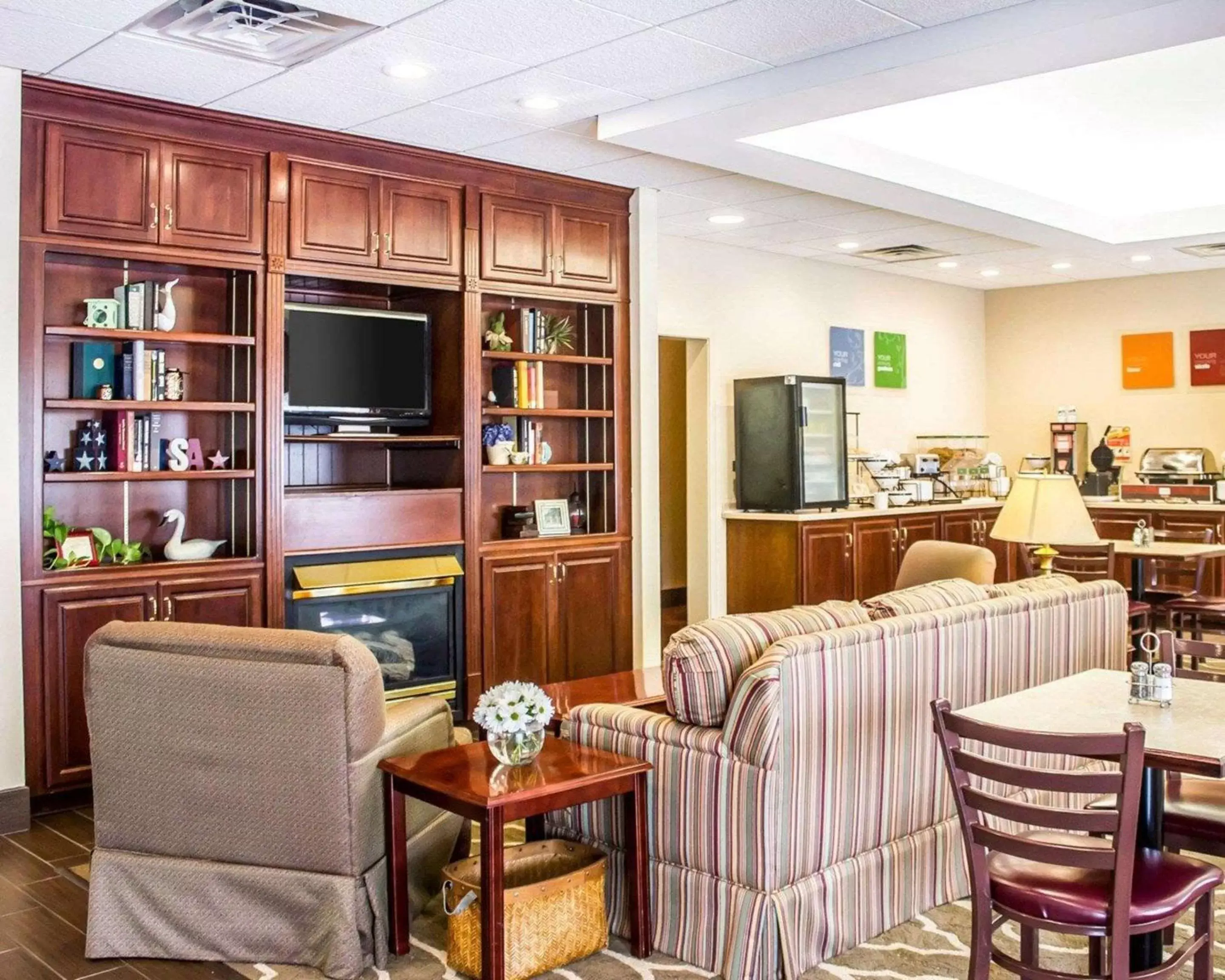 Lobby or reception in Comfort Inn & Suites