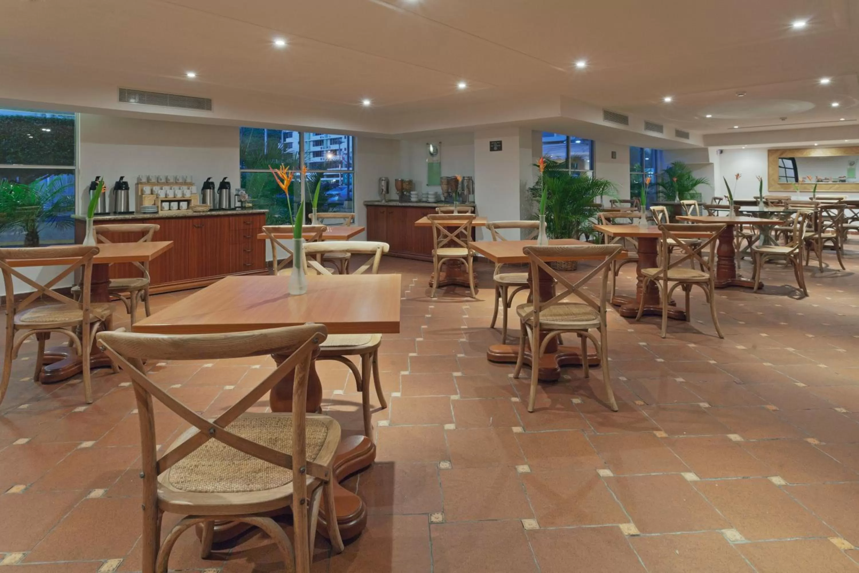 Restaurant/places to eat in Best Western El Dorado Panama Hotel