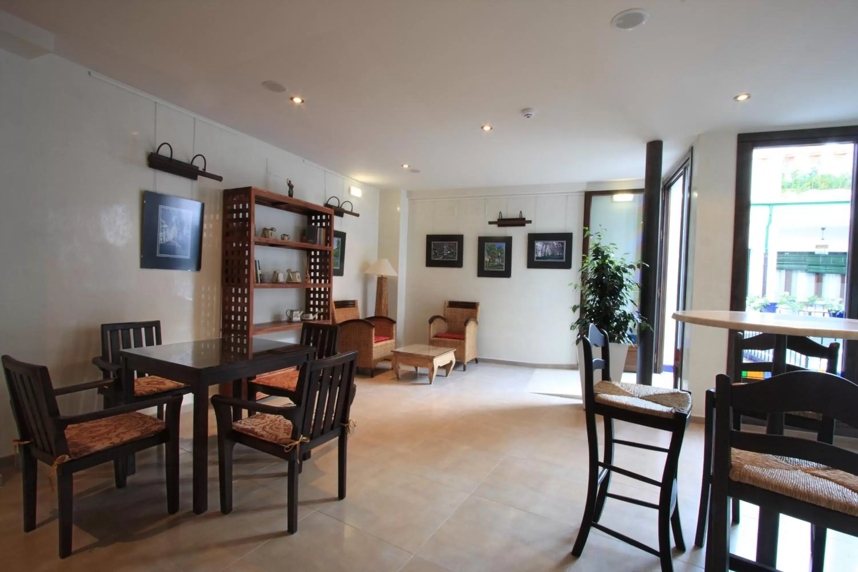 Lounge or bar, Dining Area in Casa Baños de la Villa