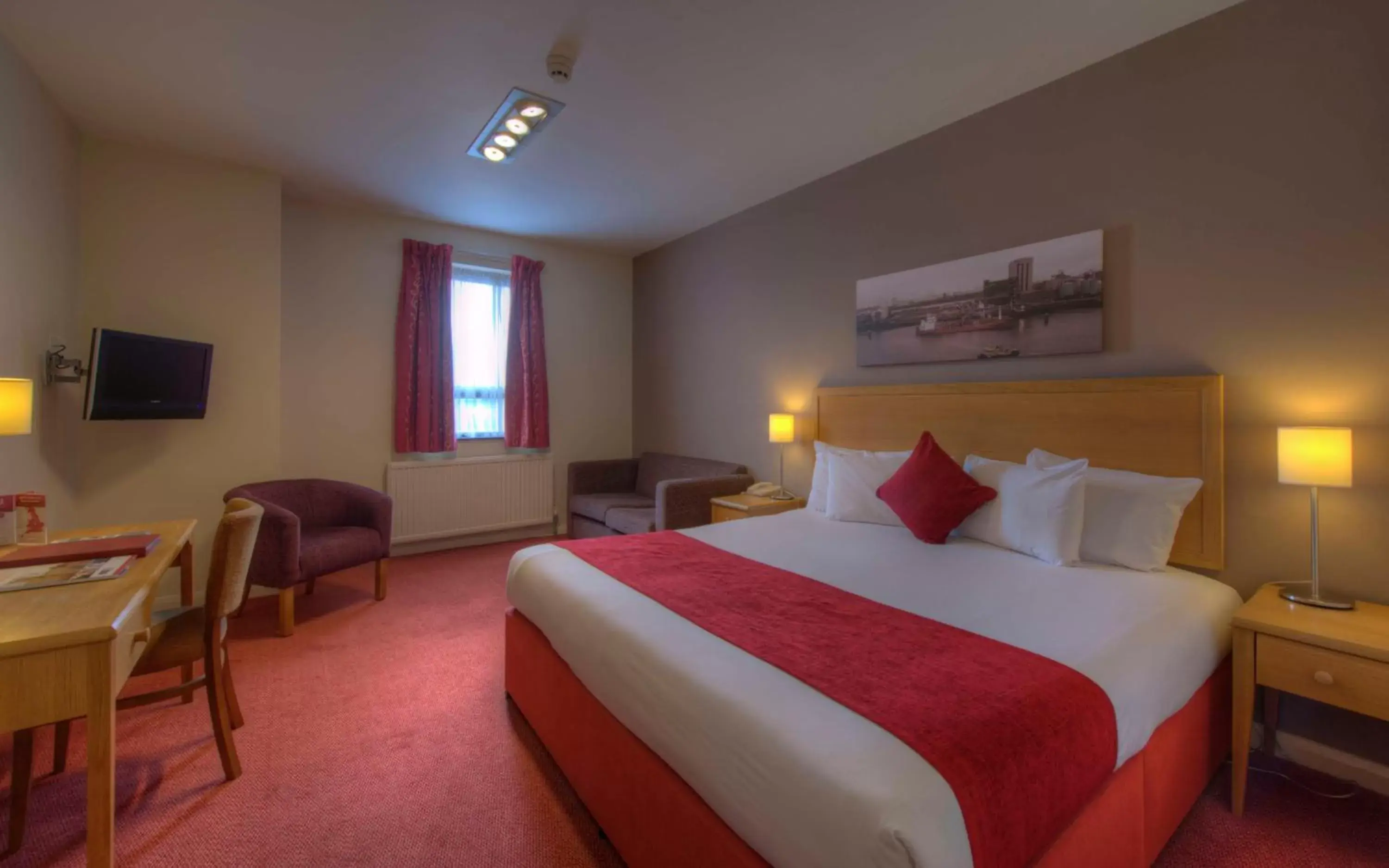 Bed in Kingstown Hotel by Greene King Inns