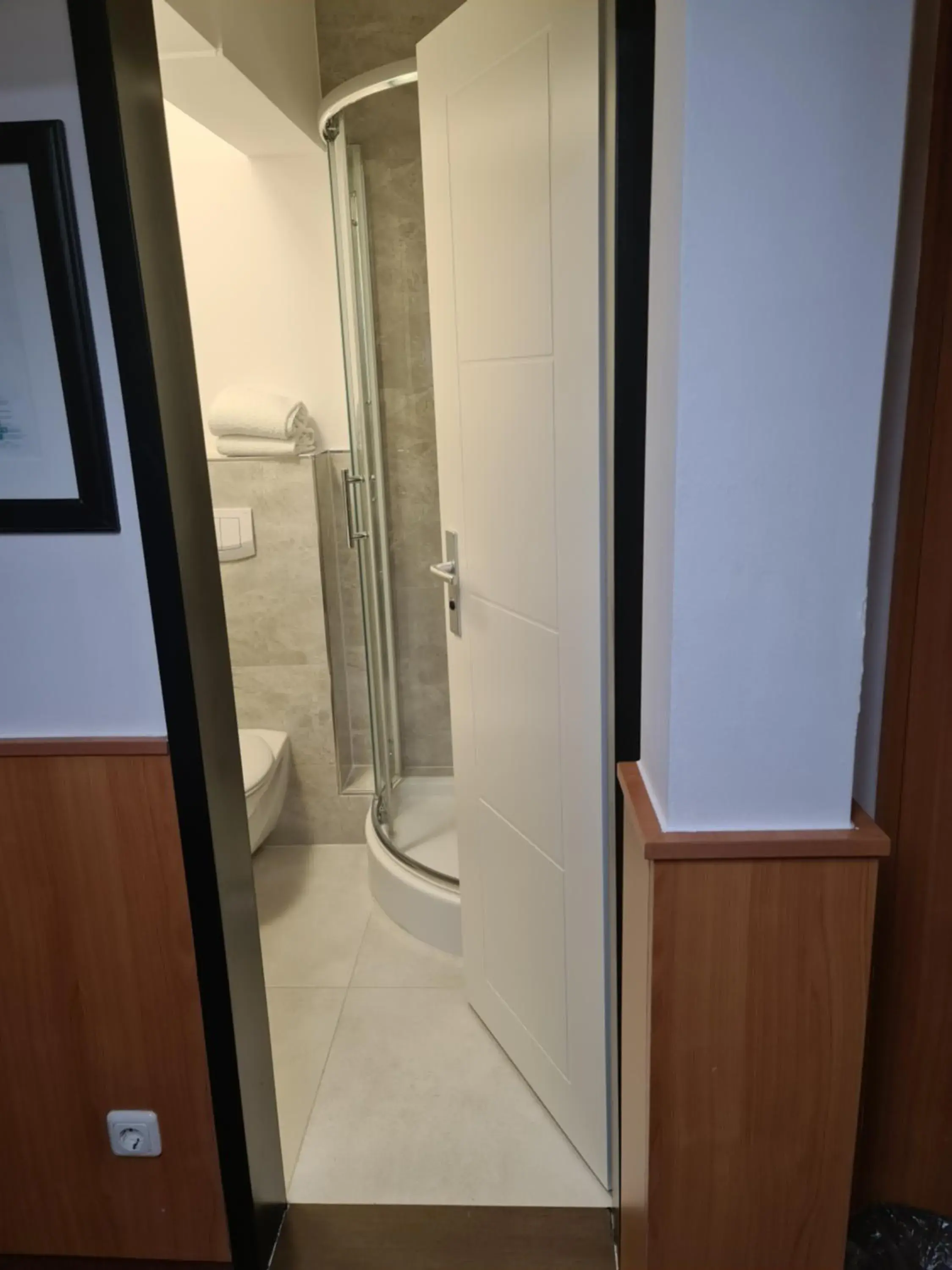 Bathroom in Altan Hotel