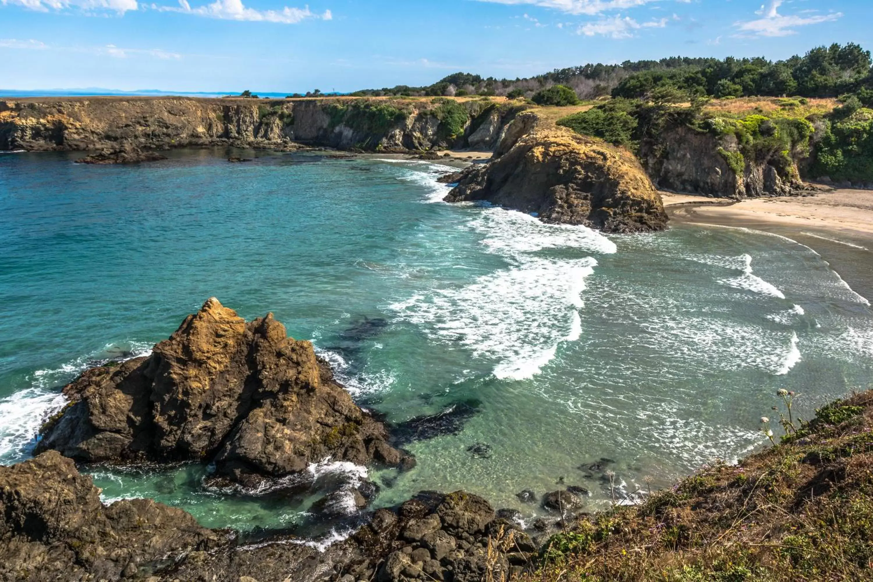 Natural landscape, Beach in Omeo Suites Glass Beach