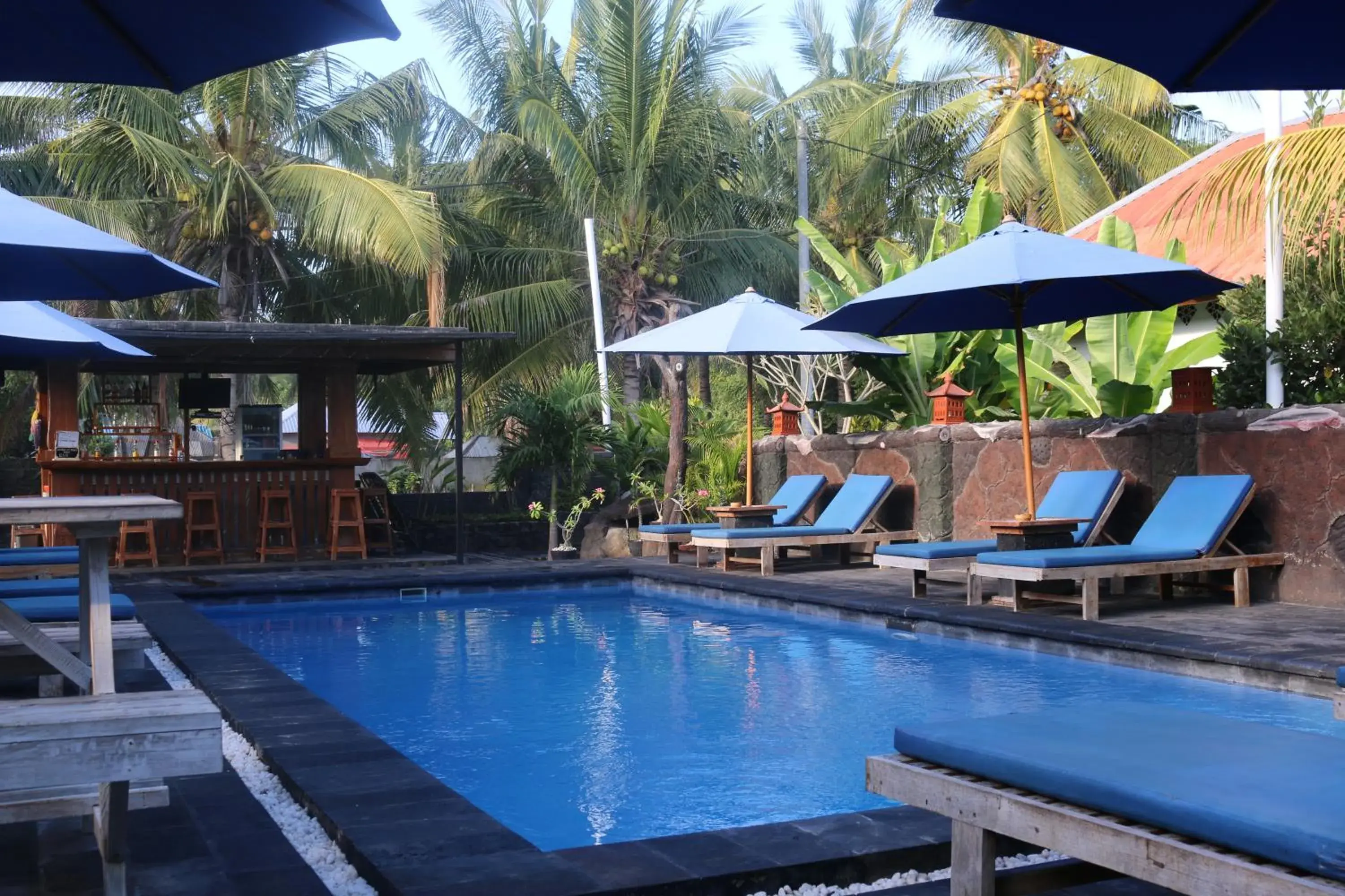 Pool view, Swimming Pool in Colour Cottages