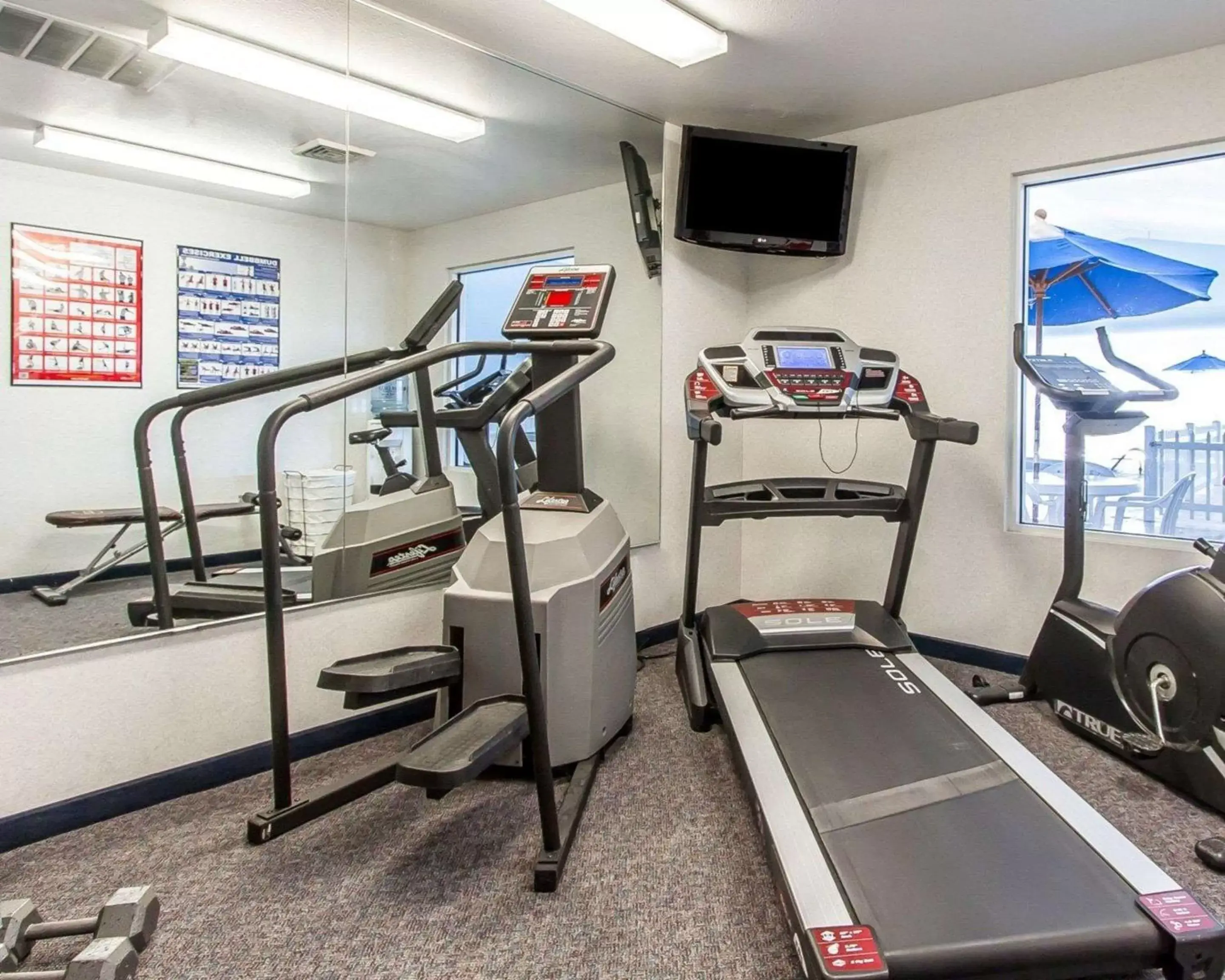 Fitness centre/facilities, Fitness Center/Facilities in Quality Inn & Suites Fort Madison near Hwy 61