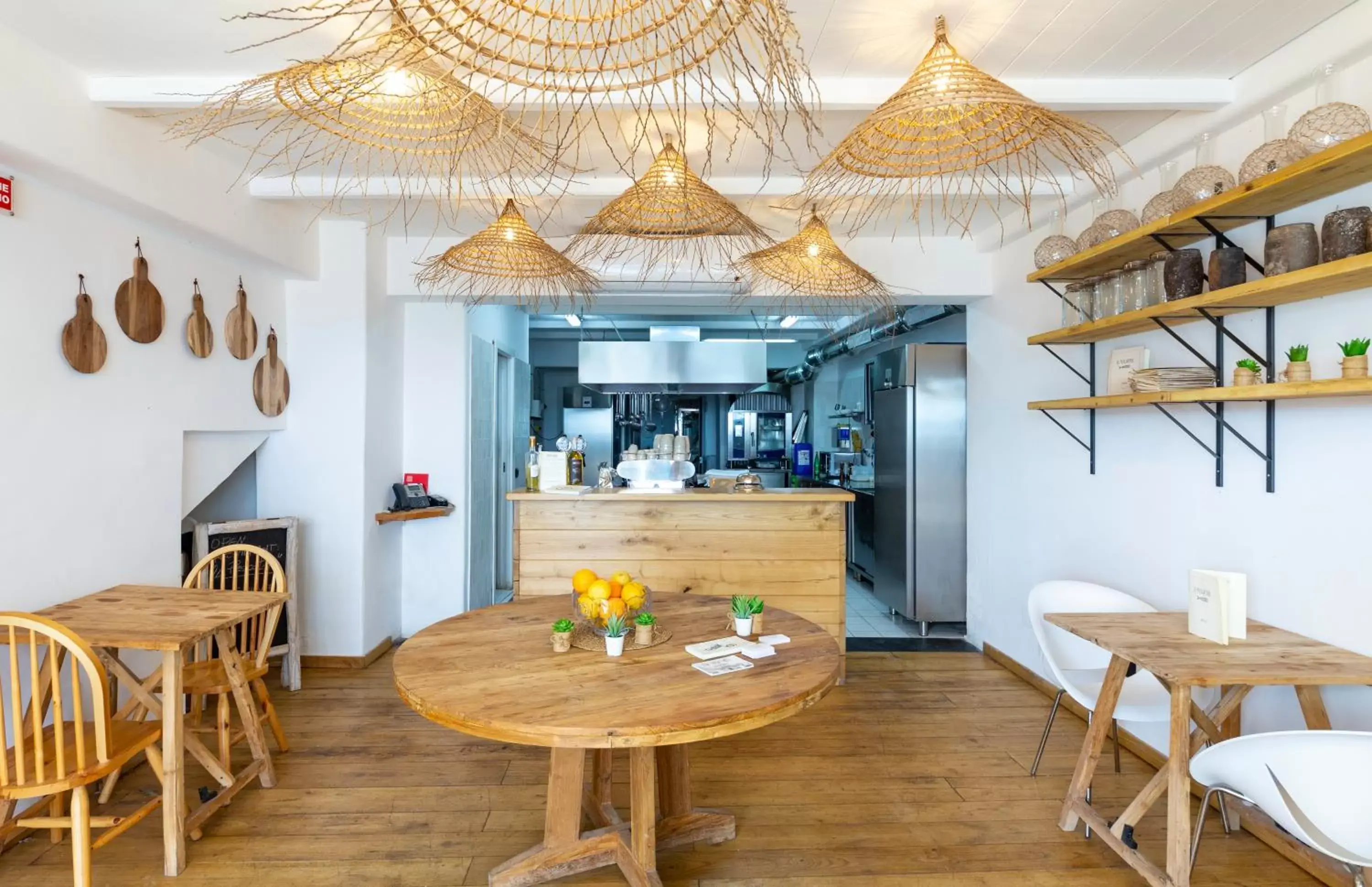 Restaurant/places to eat in San Michele Restaurant/places to eat in San Michele