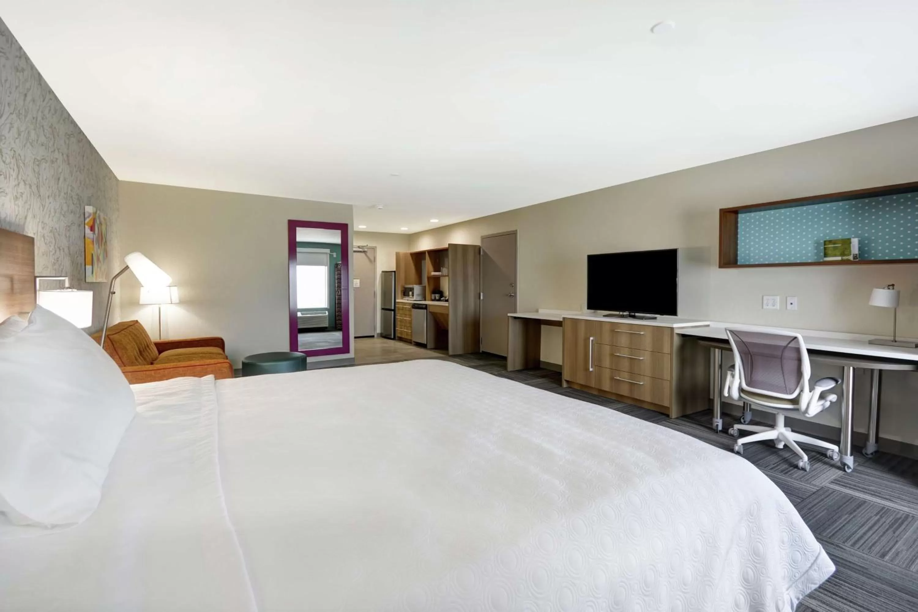 Bedroom, Bed in Home2 Suites By Hilton Texas City Houston