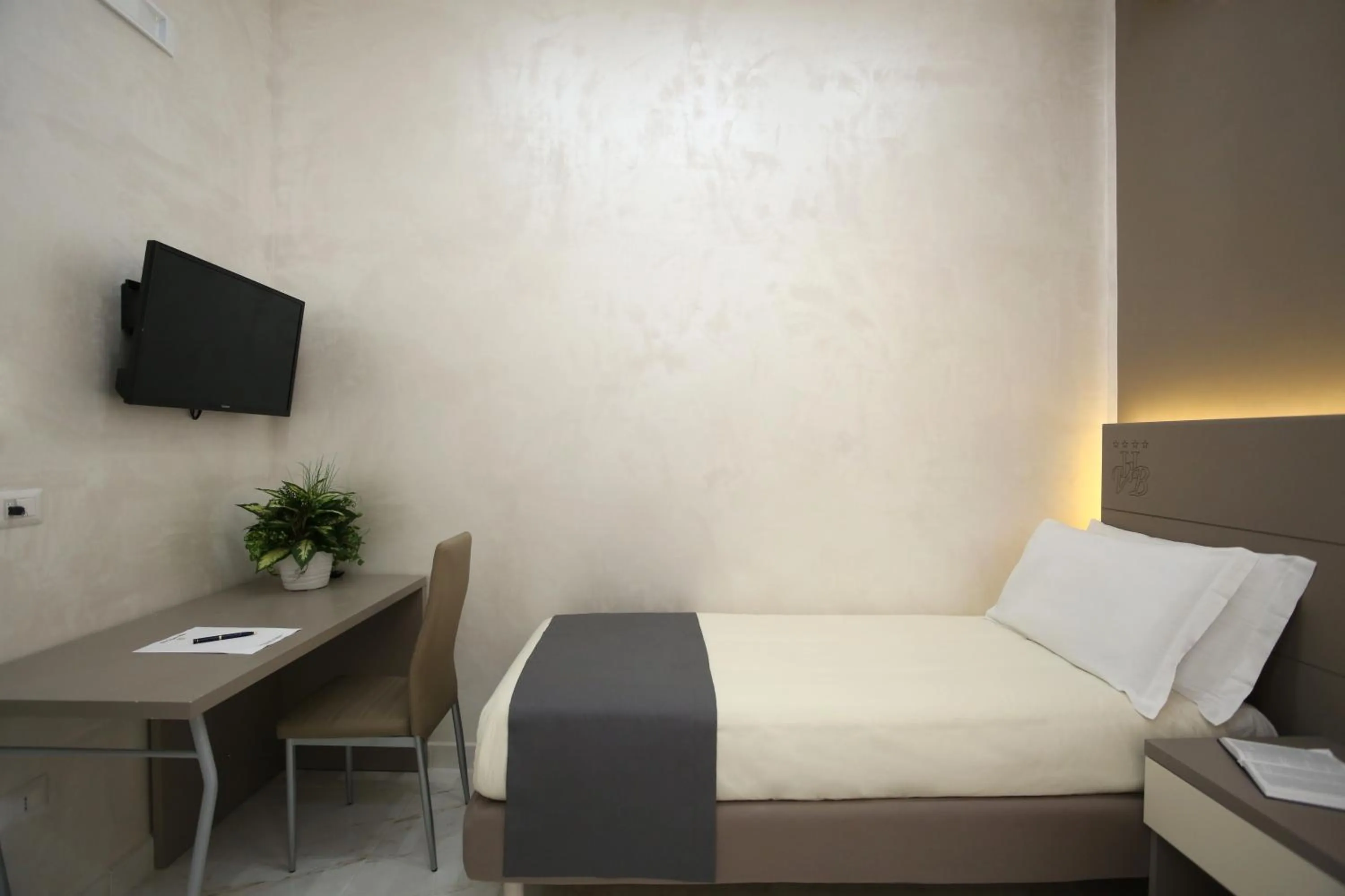 Other, Bed in Hotel Vergilius Billia