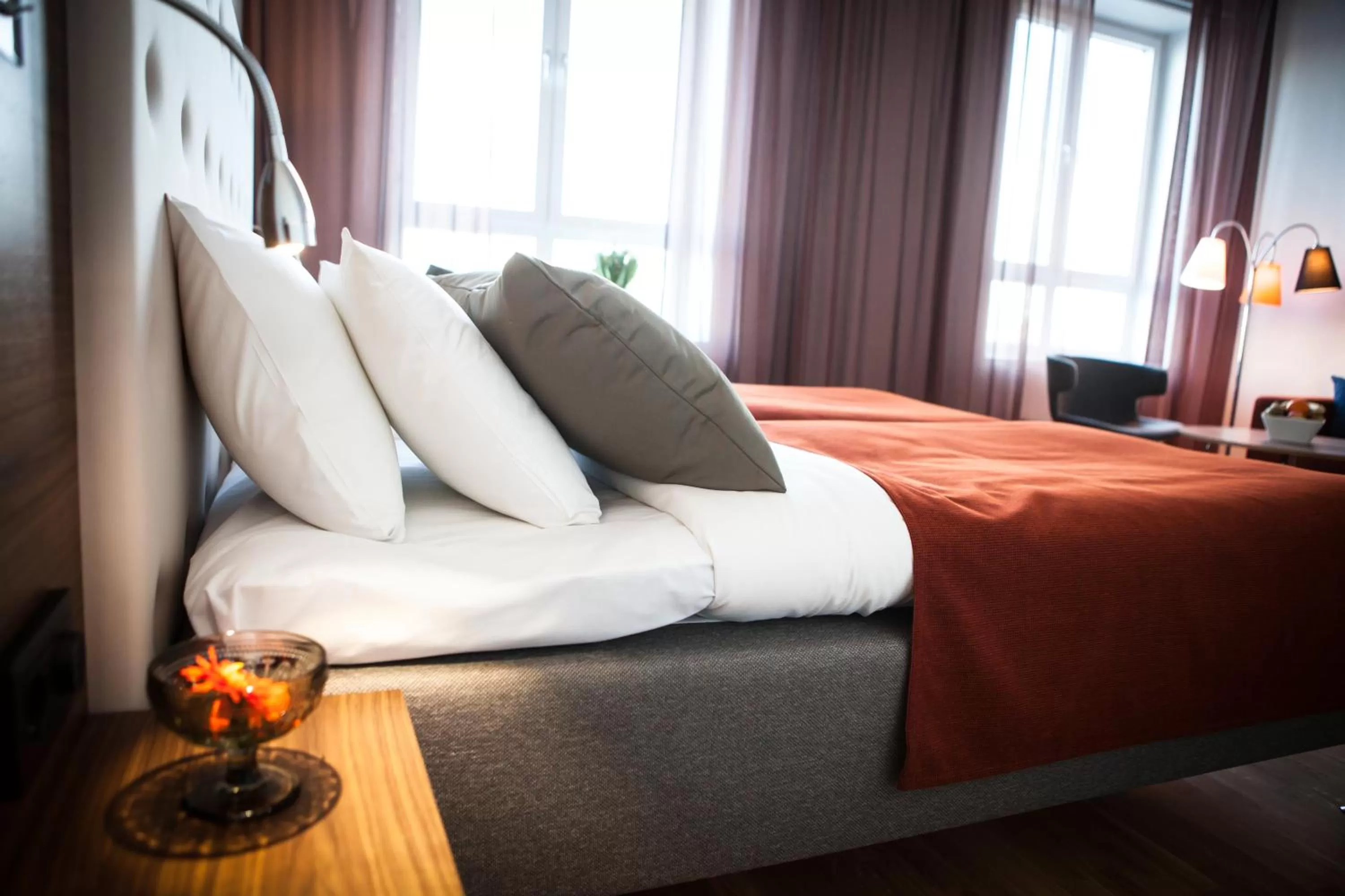 Bed in Best Western Hotel River C