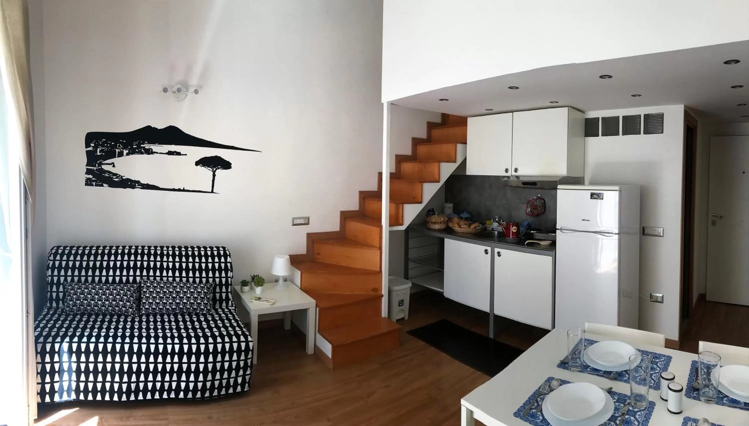 Photo of the whole room in Ale & Tizy House