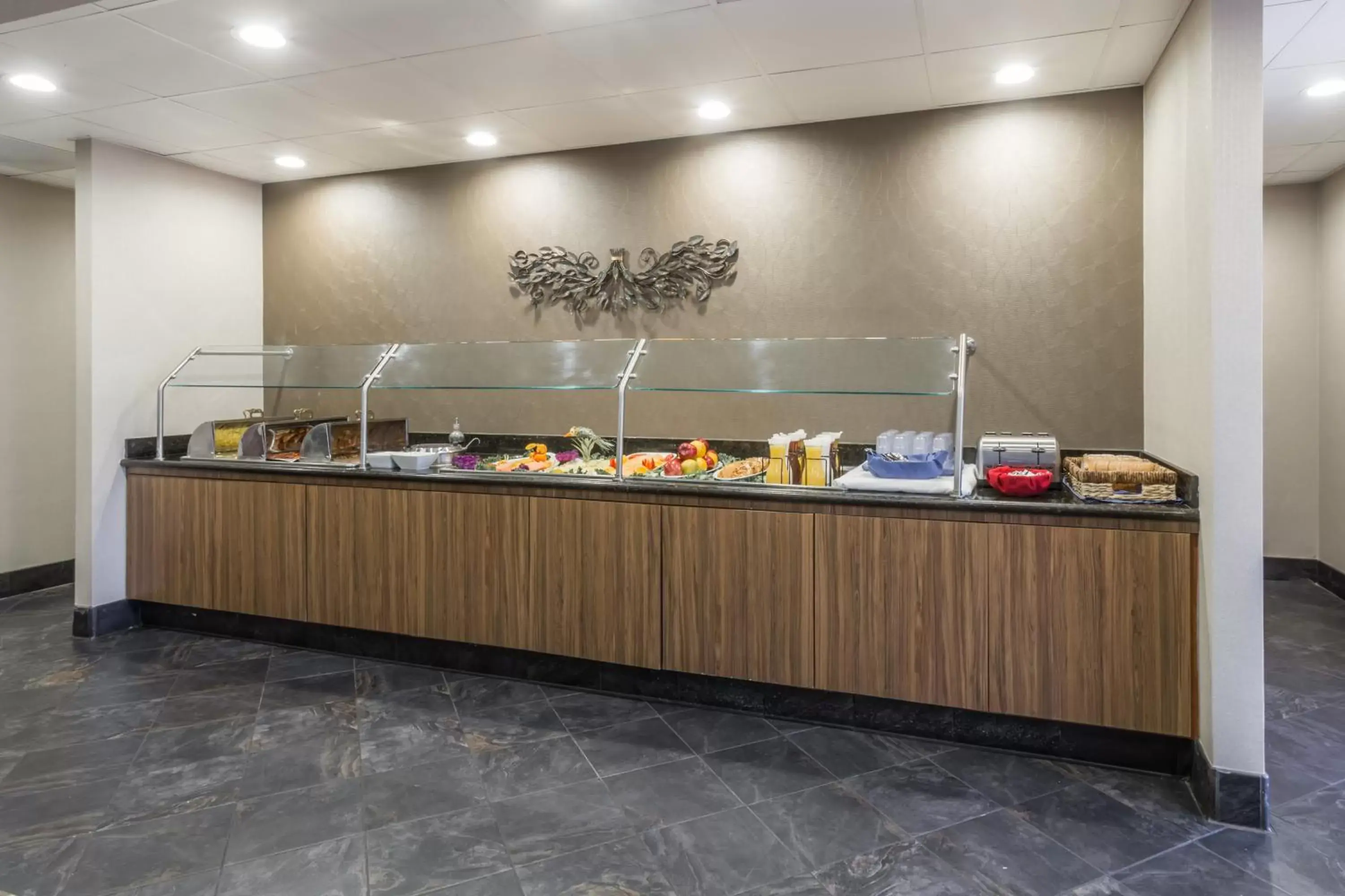 Buffet breakfast in Wyndham Garden Fresno Yosemite Airport Buffet breakfast in Wyndham Garden Fresno Yosemite Airport