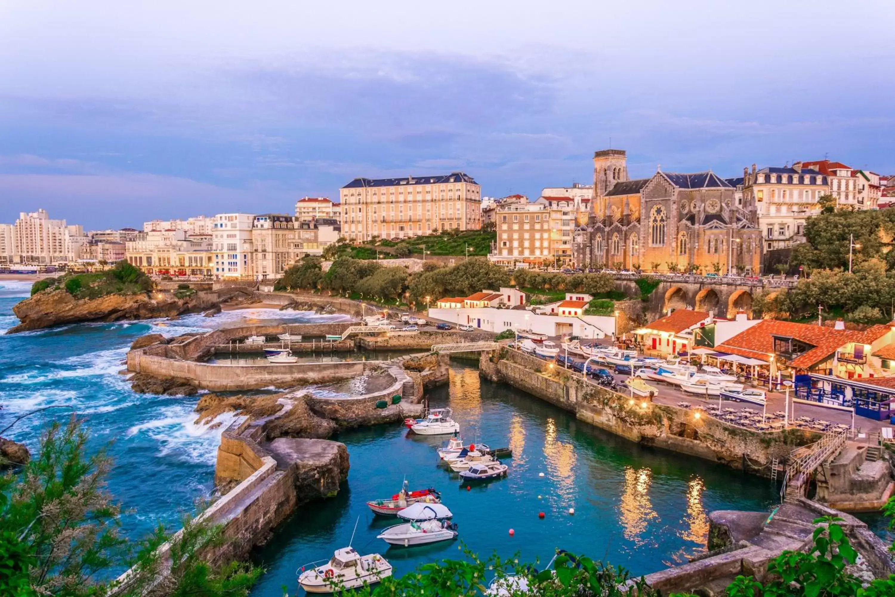 Activities, Bird's-eye View in Kyriad Anglet - Biarritz