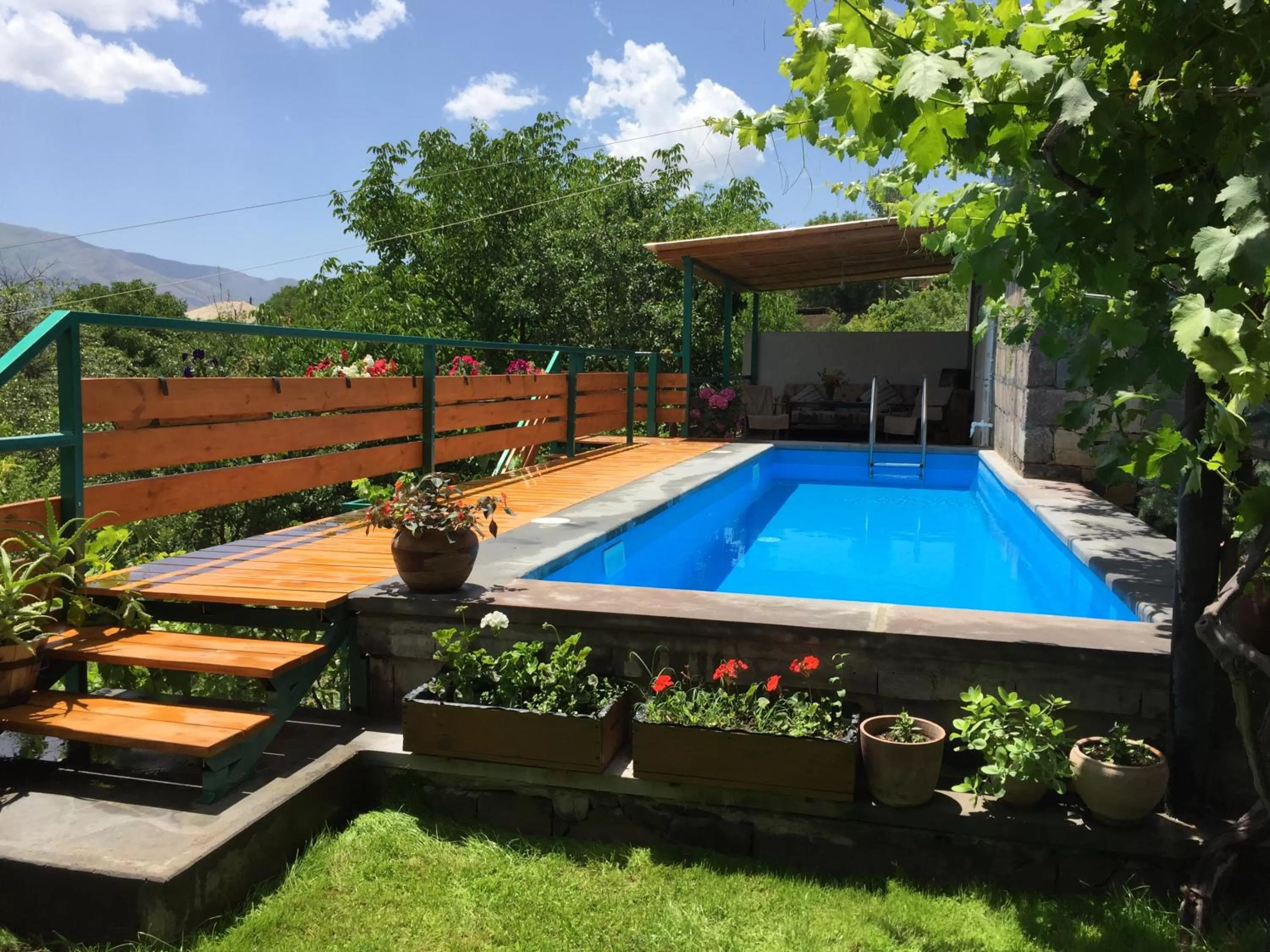 Swimming pool in Green Stone Boutique Hotel