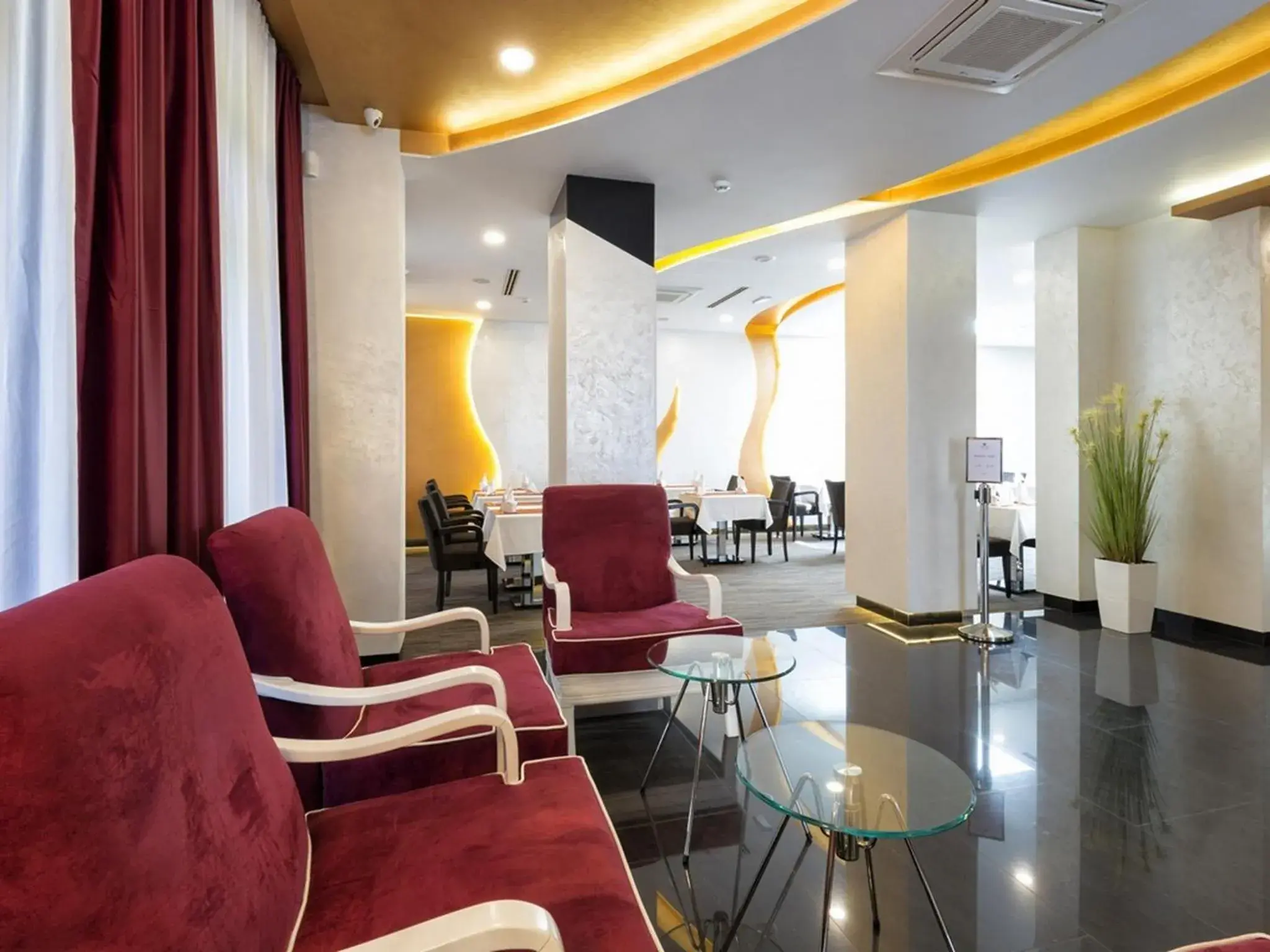 Property building, Lounge/Bar in Nova City Hotel Signature Collection Belgrade