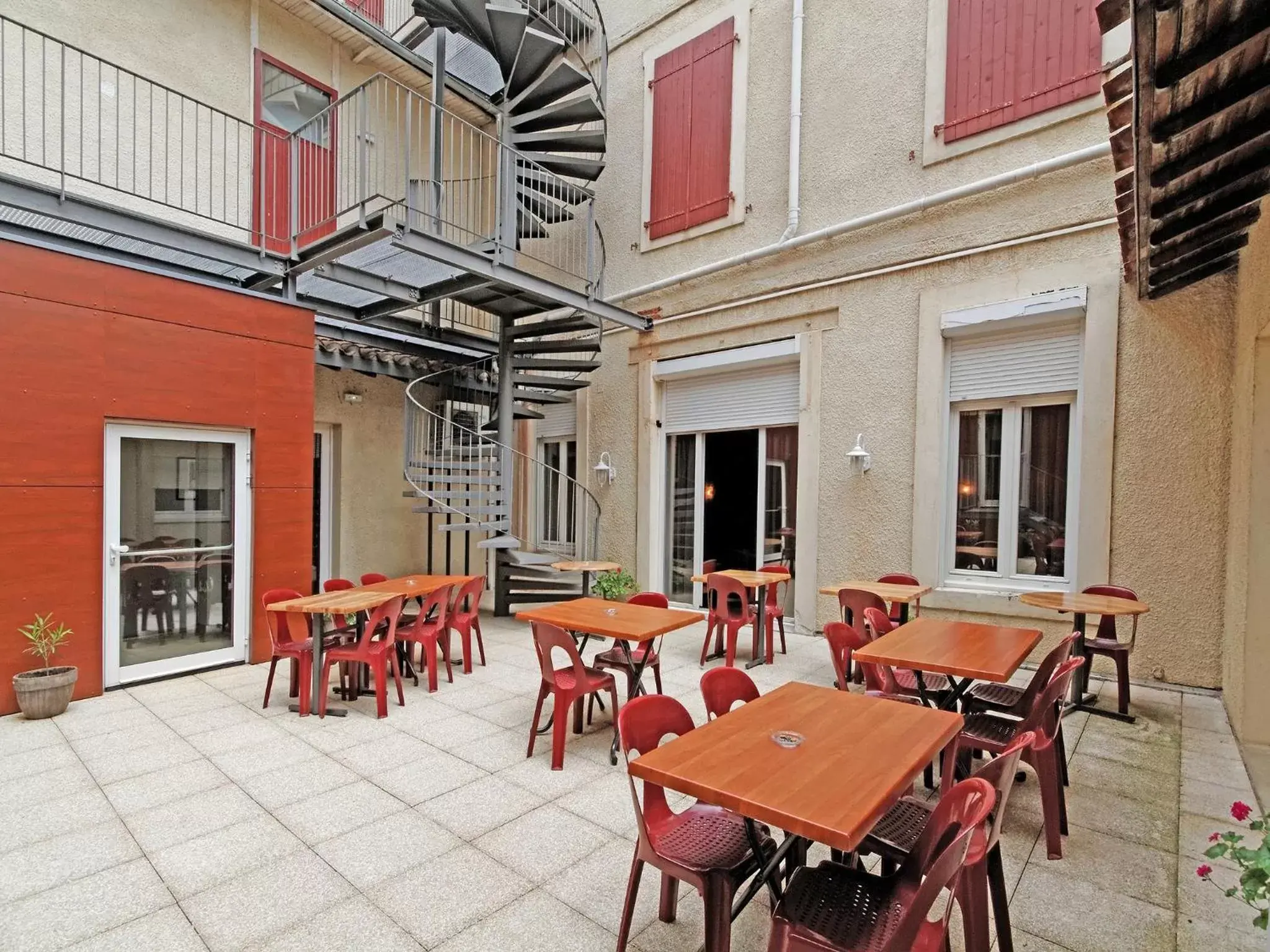 Balcony/Terrace, Restaurant/Places to Eat in Hôtel du Vigan