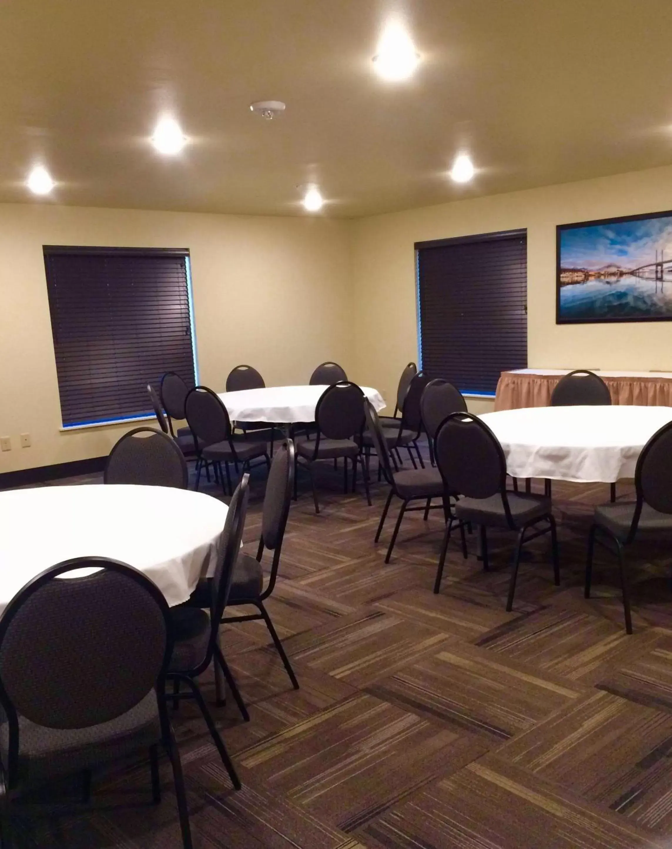 Business facilities, Business Area/Conference Room in Aspen Suites Hotel Sitka