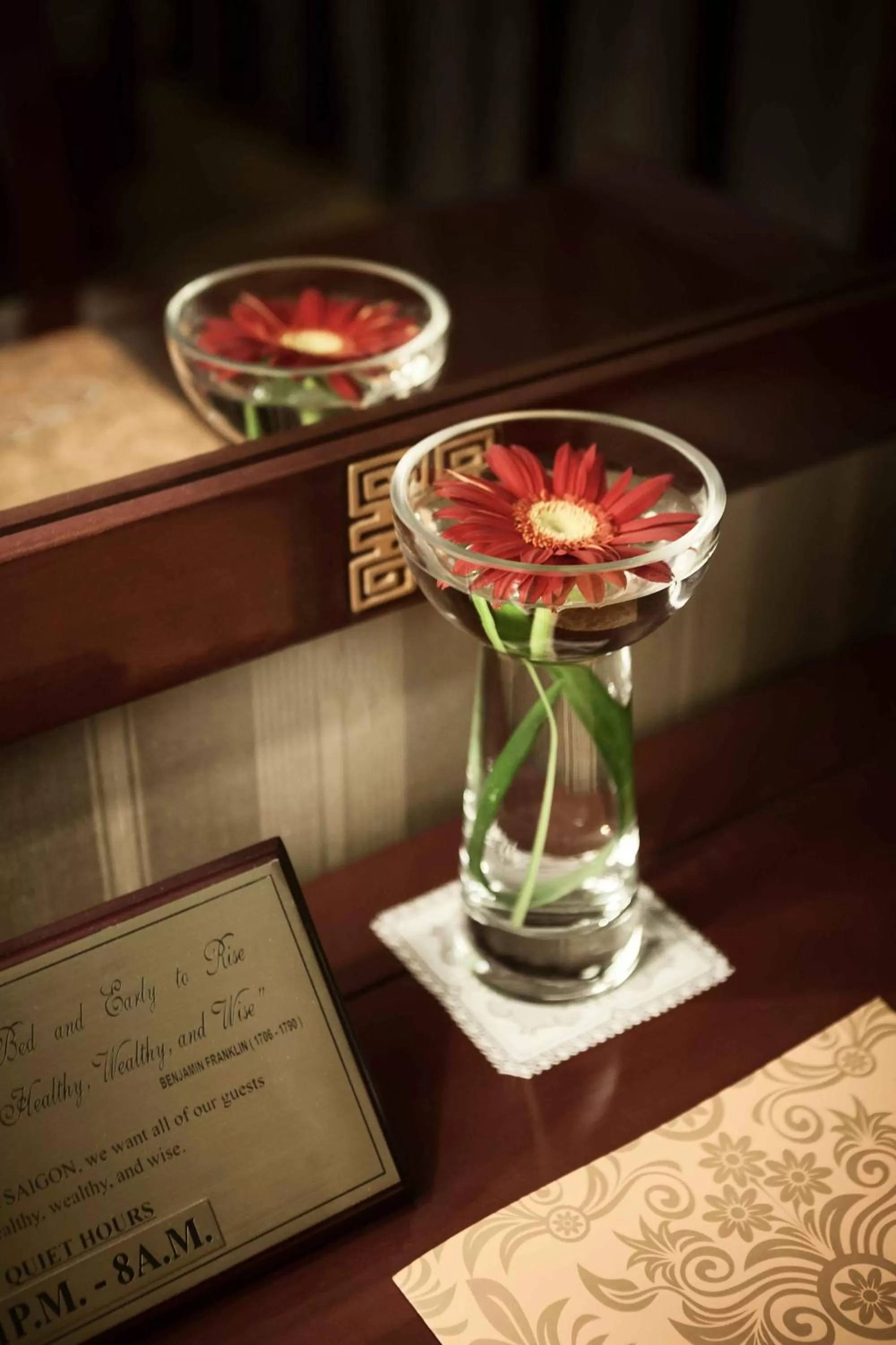 Area and facilities in Rex Hotel