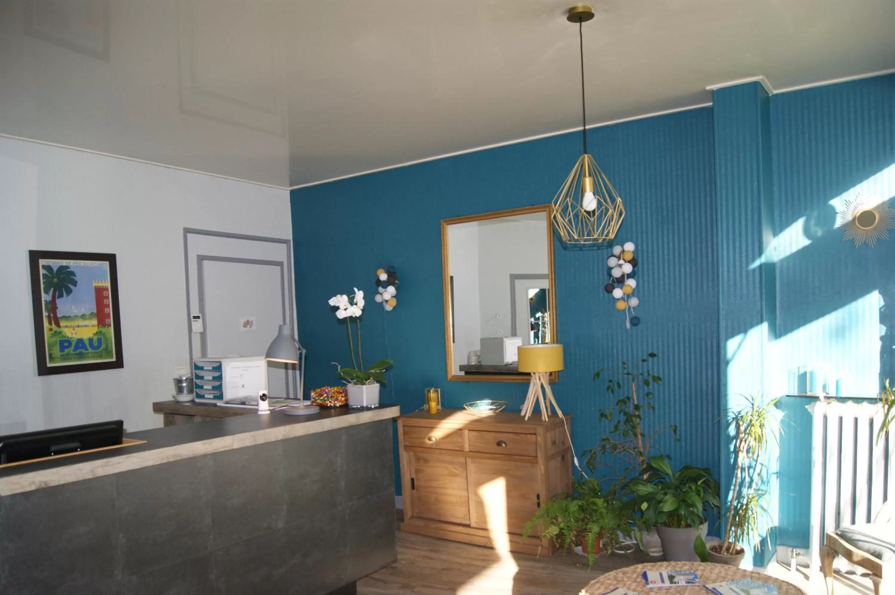 Lobby or reception in Hôtel Central