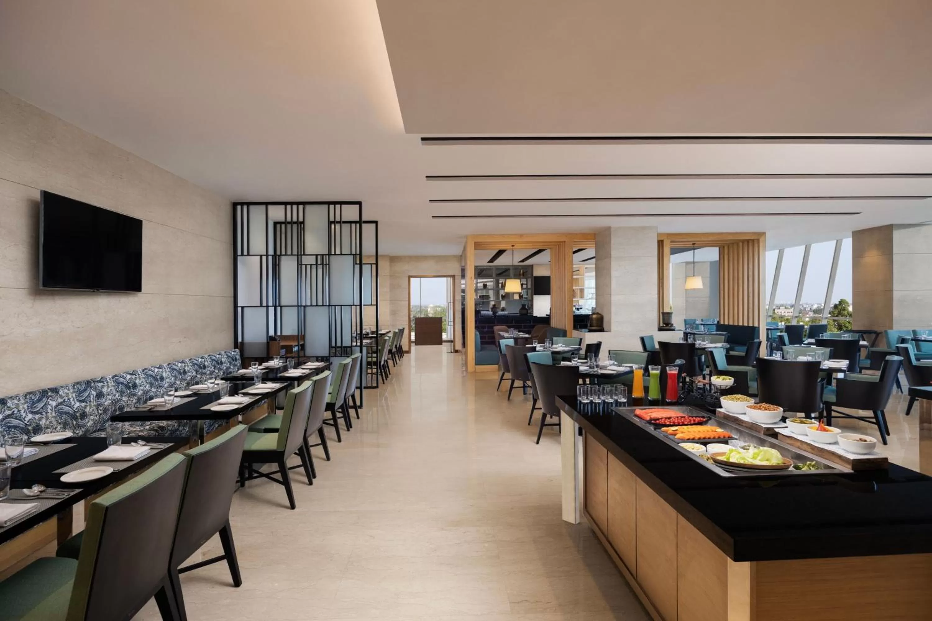 Lounge or bar in Fairfield by Marriott Agra