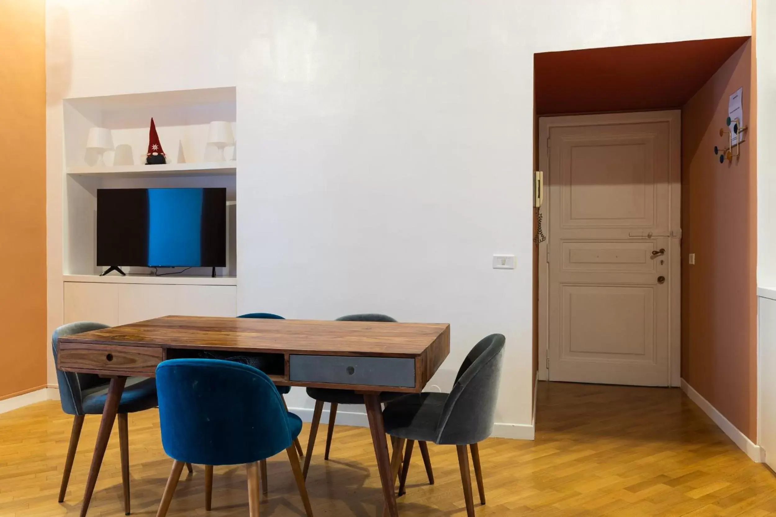 Lounge or bar, Dining Area in Navona Open Space Apartments